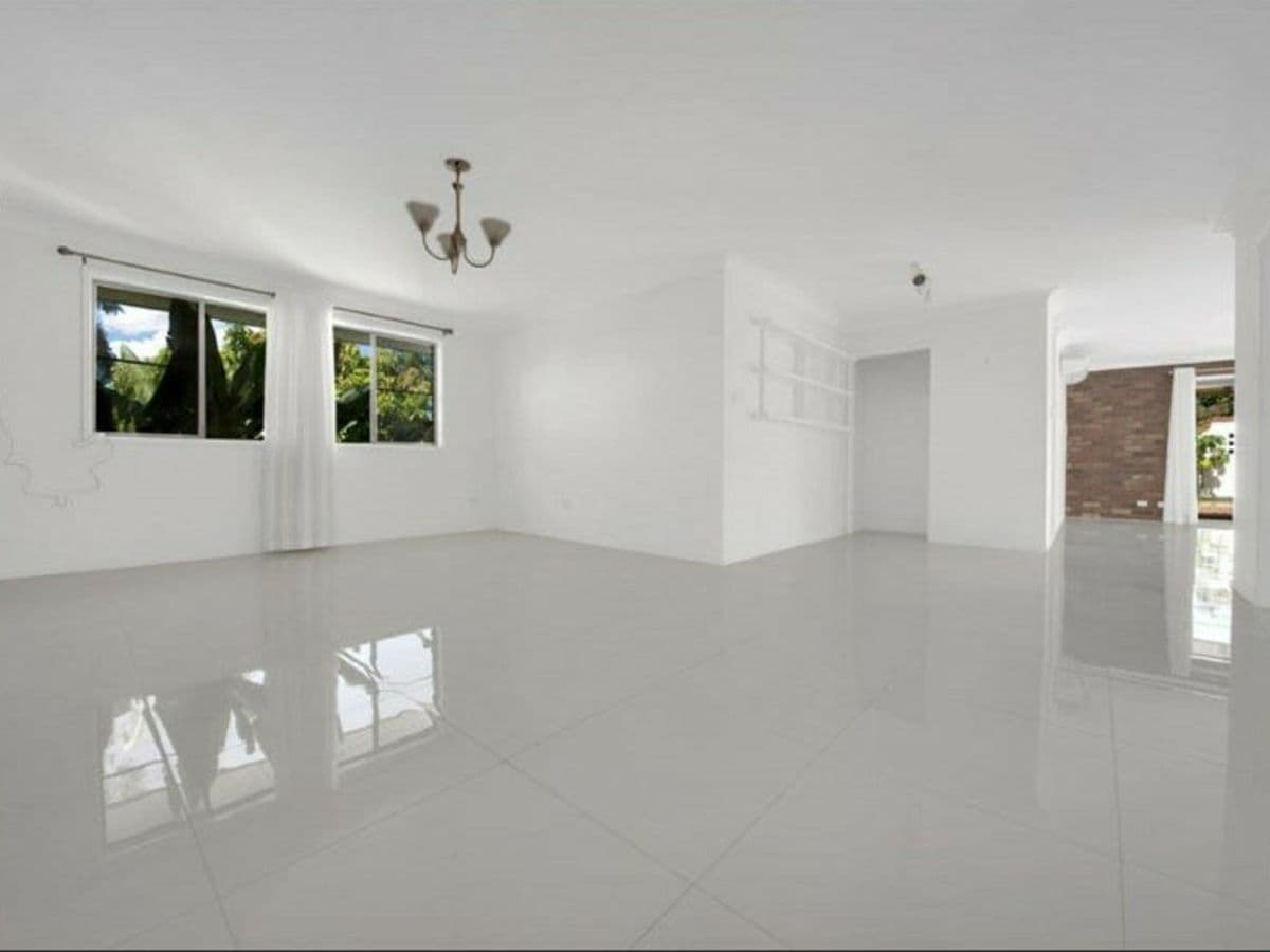 1 Bingera Street, CLINTON, Clinton - Thumbnail 5