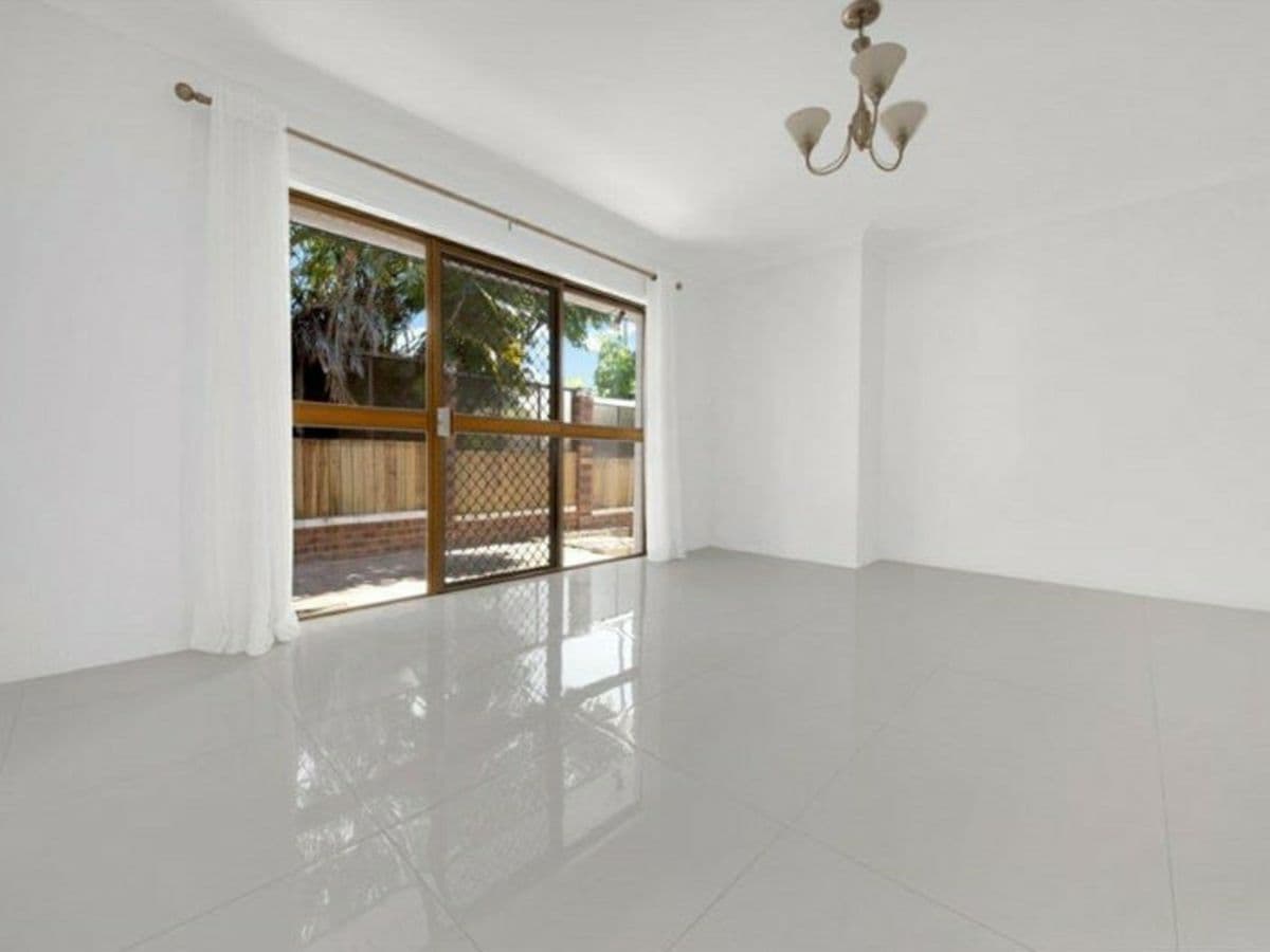 1 Bingera Street, CLINTON, Clinton - Thumbnail 6