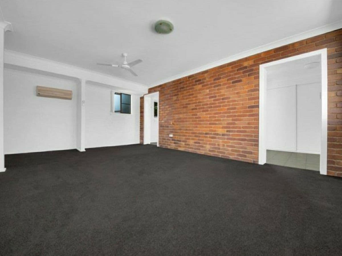 1 Bingera Street, CLINTON, Clinton - Thumbnail 7