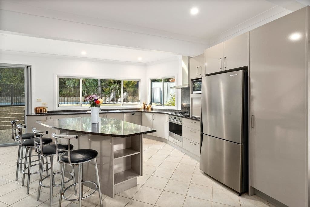 18 Nioka Avenue, Keiraville - Thumbnail 2