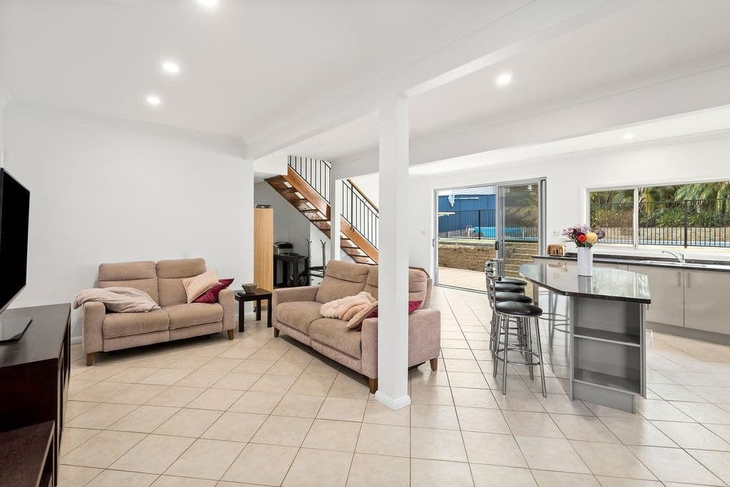 18 Nioka Avenue, Keiraville - Thumbnail 3