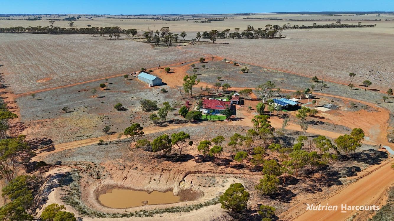 688 Cole Road, BRUCE ROCK, WA 6418, Bruce Rock - Thumbnail 2