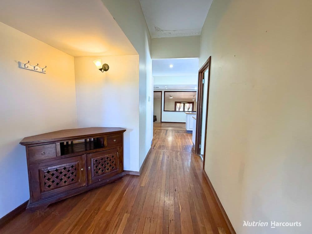 67 Spica Street, SOUTHERN CROSS, WA 6426, Southern Cross - Thumbnail 3