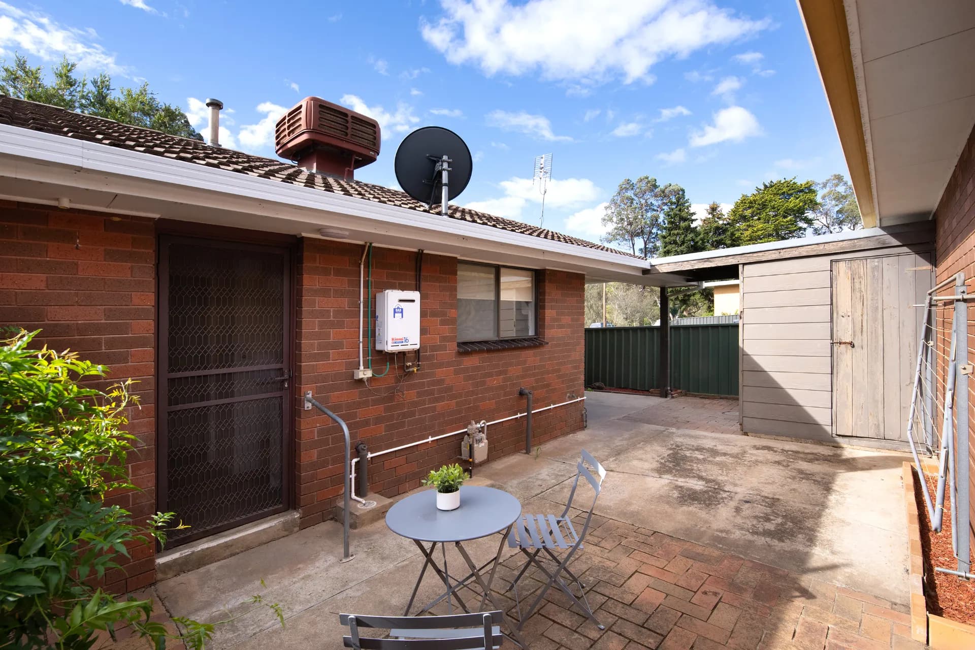 Unit 1/16 Greenhill Avenue, Castlemaine, VIC, Castlemaine - Thumbnail 2