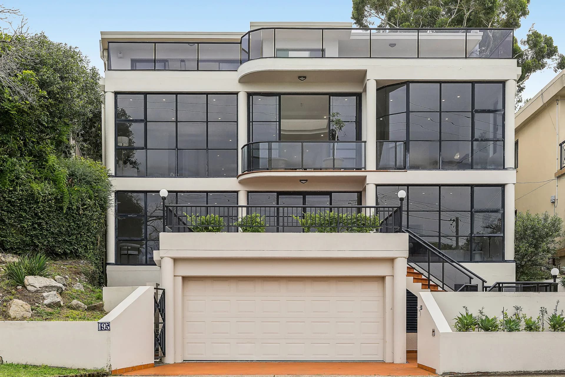 195 Terry Street, Connells Point, NSW, Connells Point - Thumbnail 2
