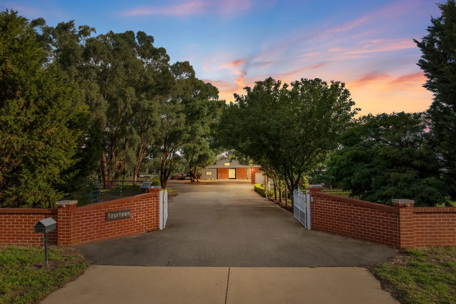 14 Burgan Drive, Springvale, NSW, Springvale - Thumbnail 2