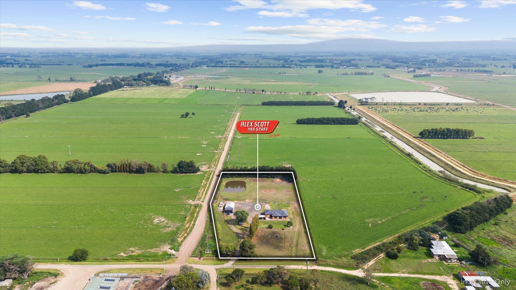 41 Tudors Lane, Denison, Denison - Thumbnail 2