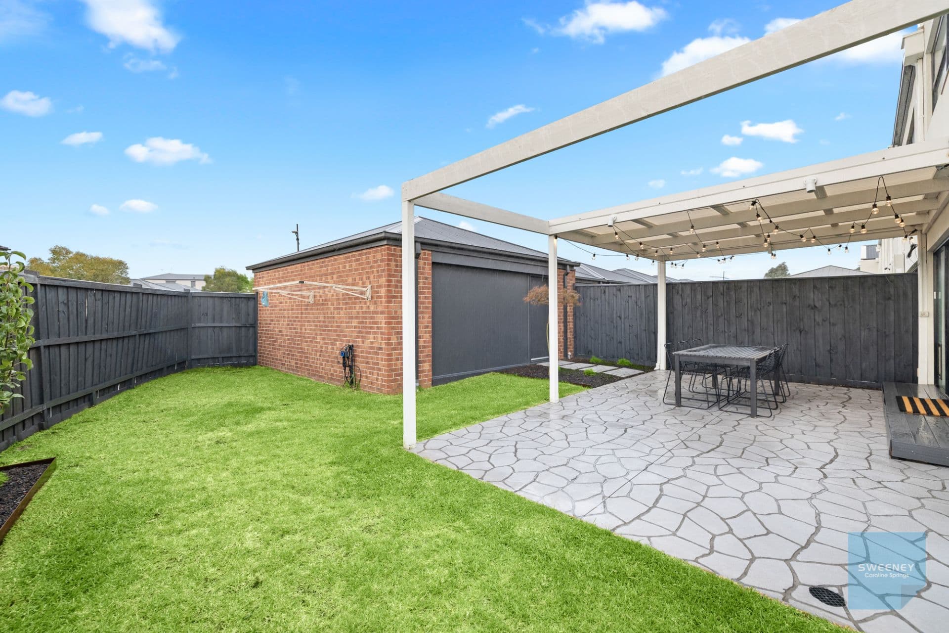 21 Adventure Avenue, Fraser Rise - Image 1