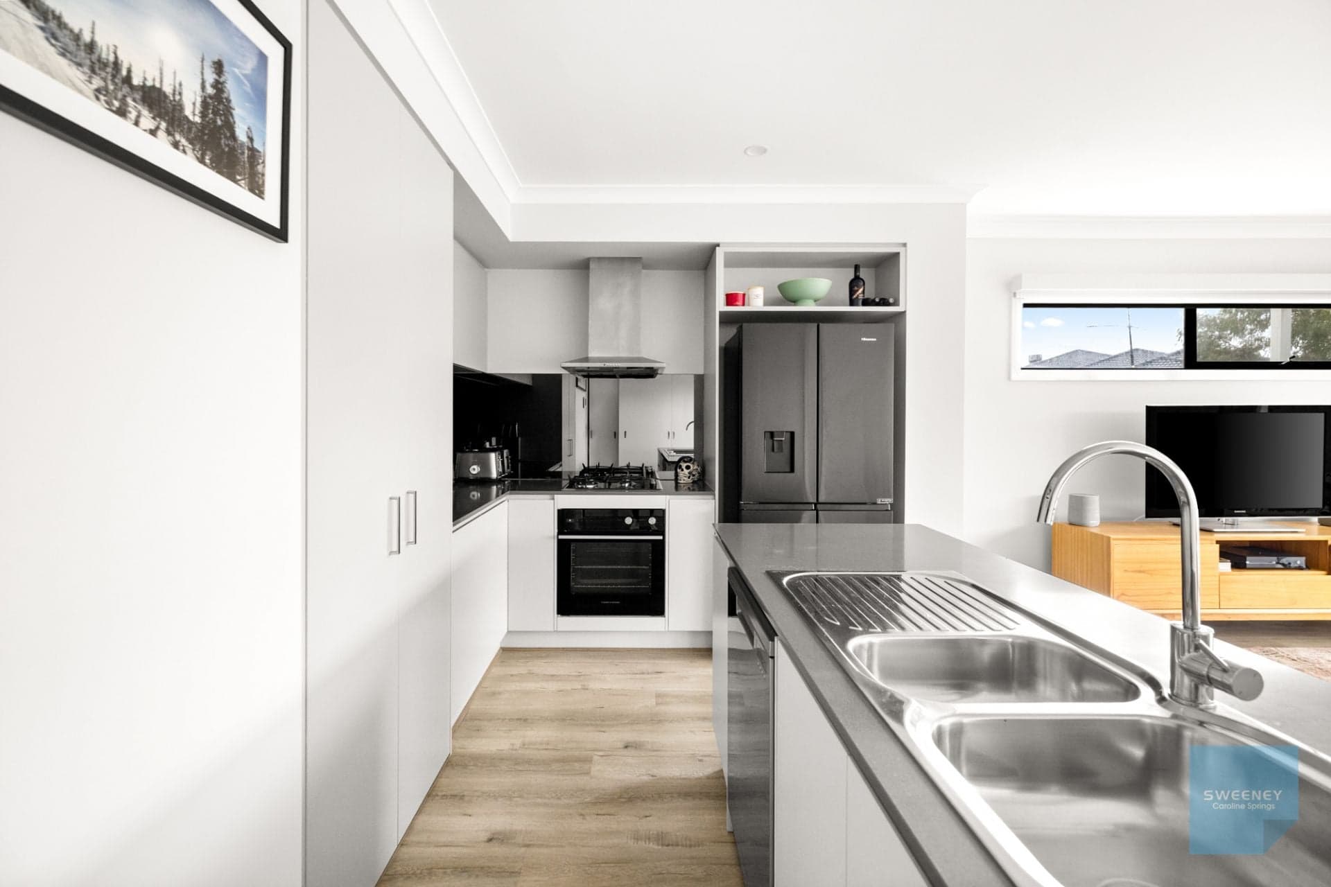 21 Adventure Avenue, Fraser Rise - Thumbnail 5