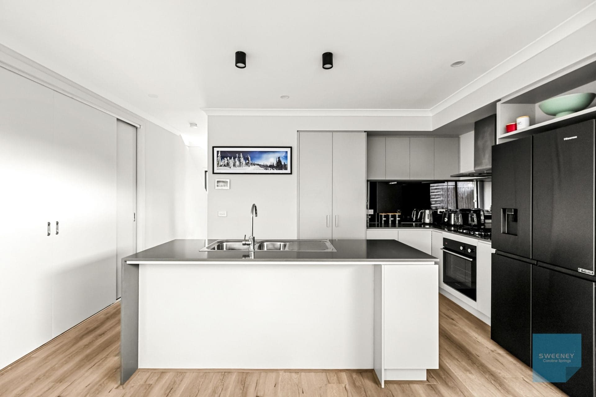 21 Adventure Avenue, Fraser Rise - Thumbnail 6
