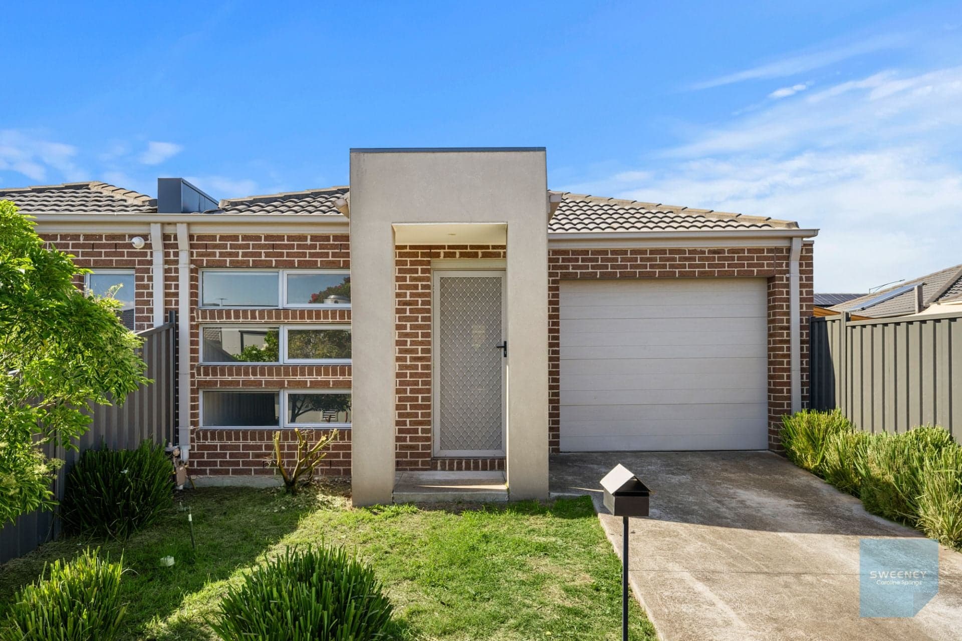 1/4 Durville Street, Wyndham Vale - Image 1