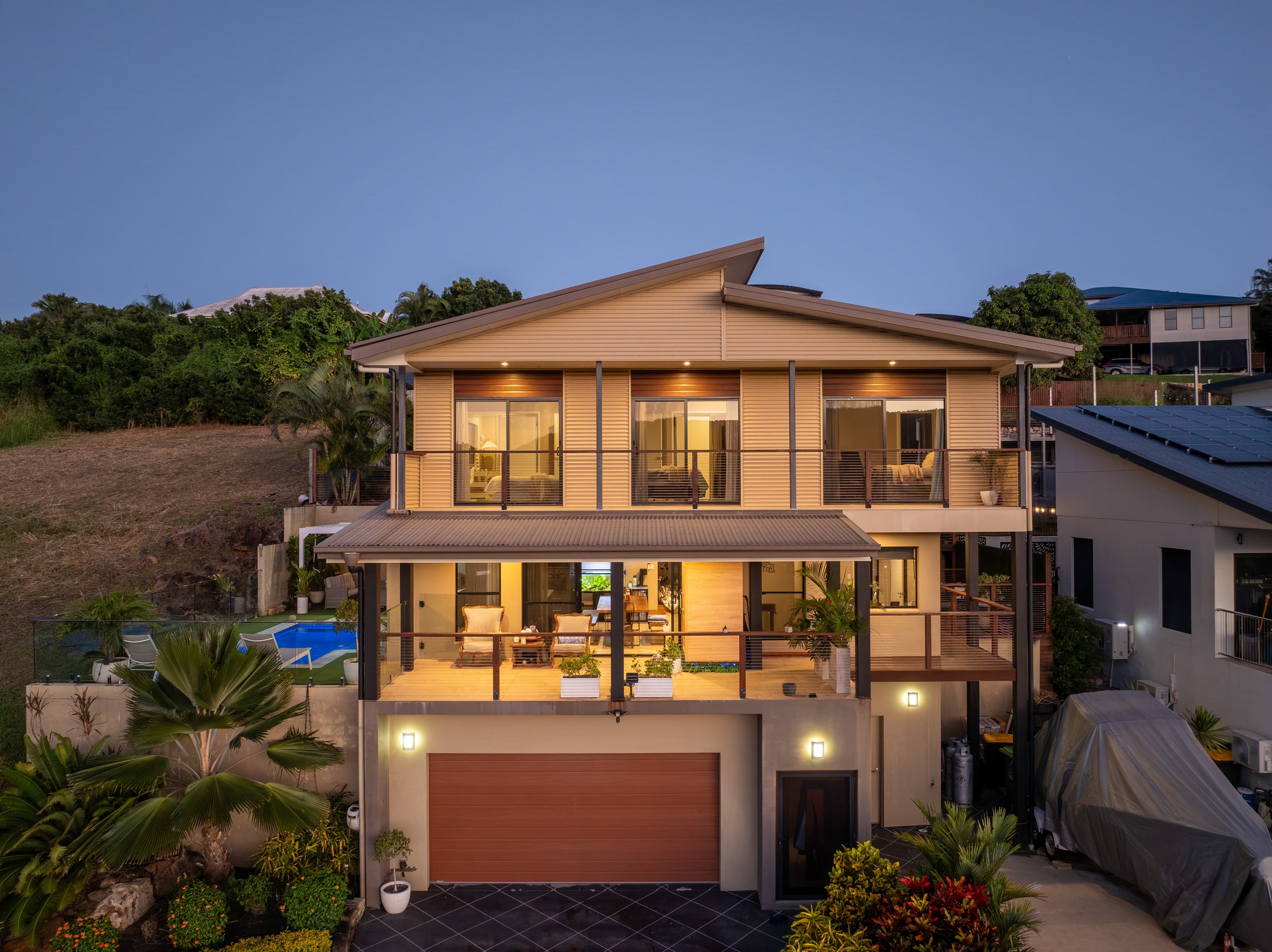 11 Whitehaven Crescent, Cannonvale - Thumbnail 3