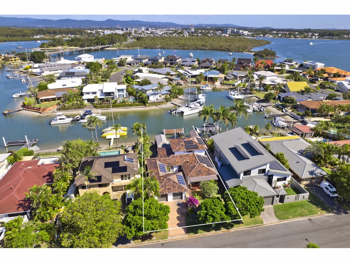 64 O'Grady Drive, Paradise Point QLD 4216, Paradise Point - Image 1