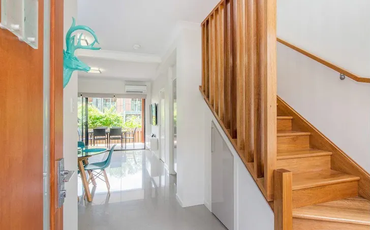 14 Pitcairn Street, Mount Gravatt, QLD, 4122, Mount Gravatt - Thumbnail 3