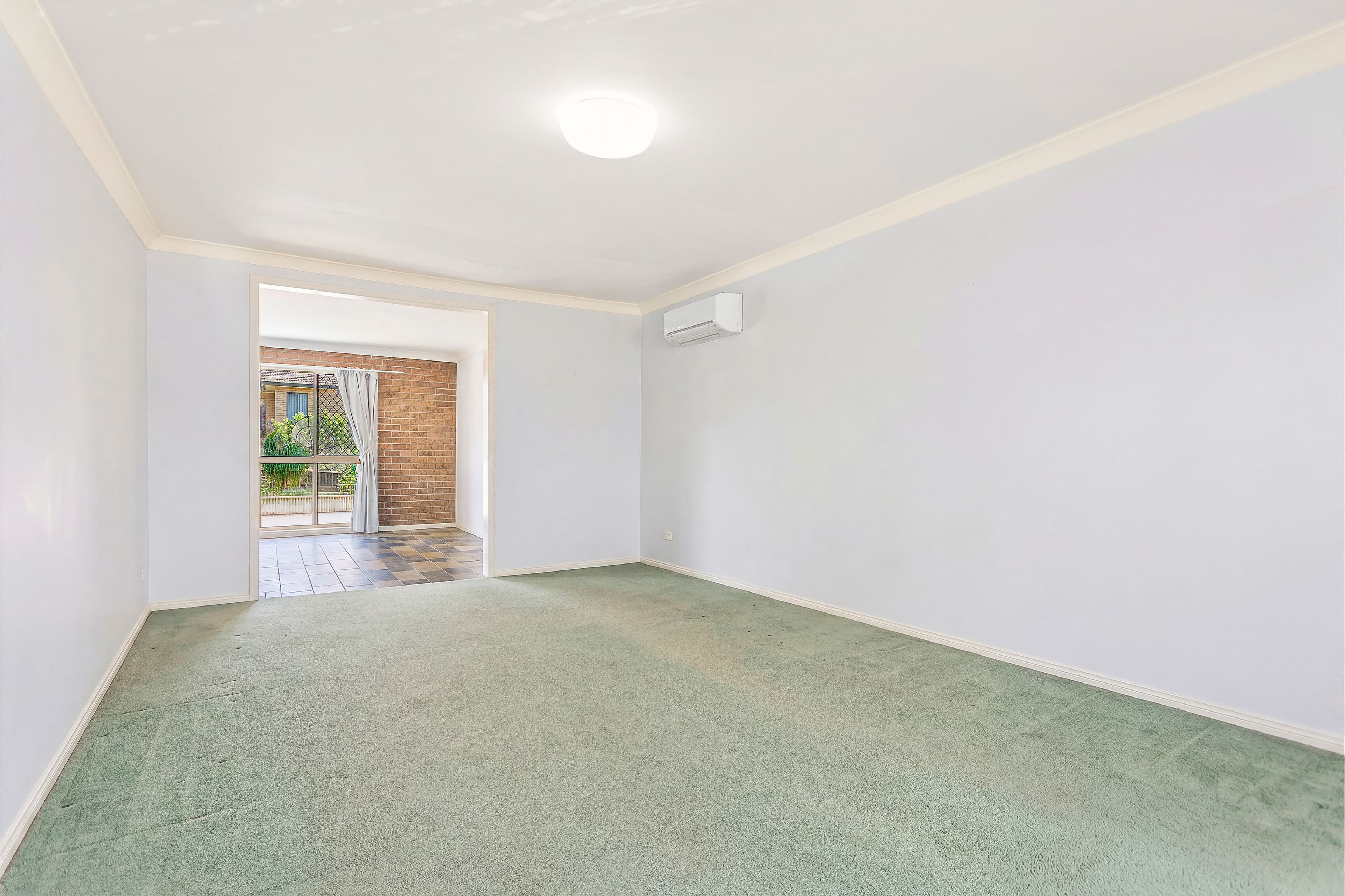 61 Madigan Boulevard, Mount Warrigal NSW 2528, Mount Warrigal - Thumbnail 5