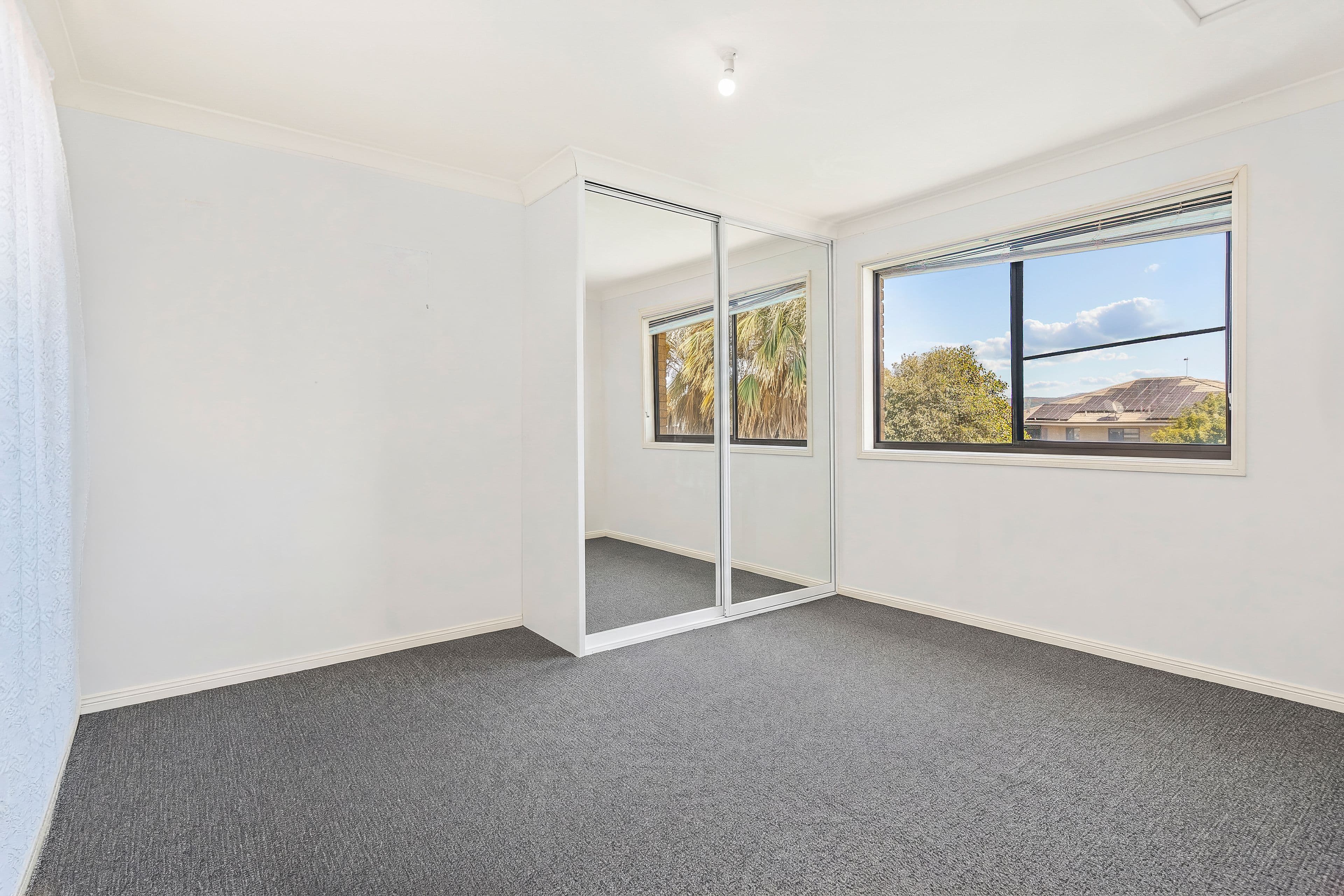 61 Madigan Boulevard, Mount Warrigal NSW 2528, Mount Warrigal - Thumbnail 8