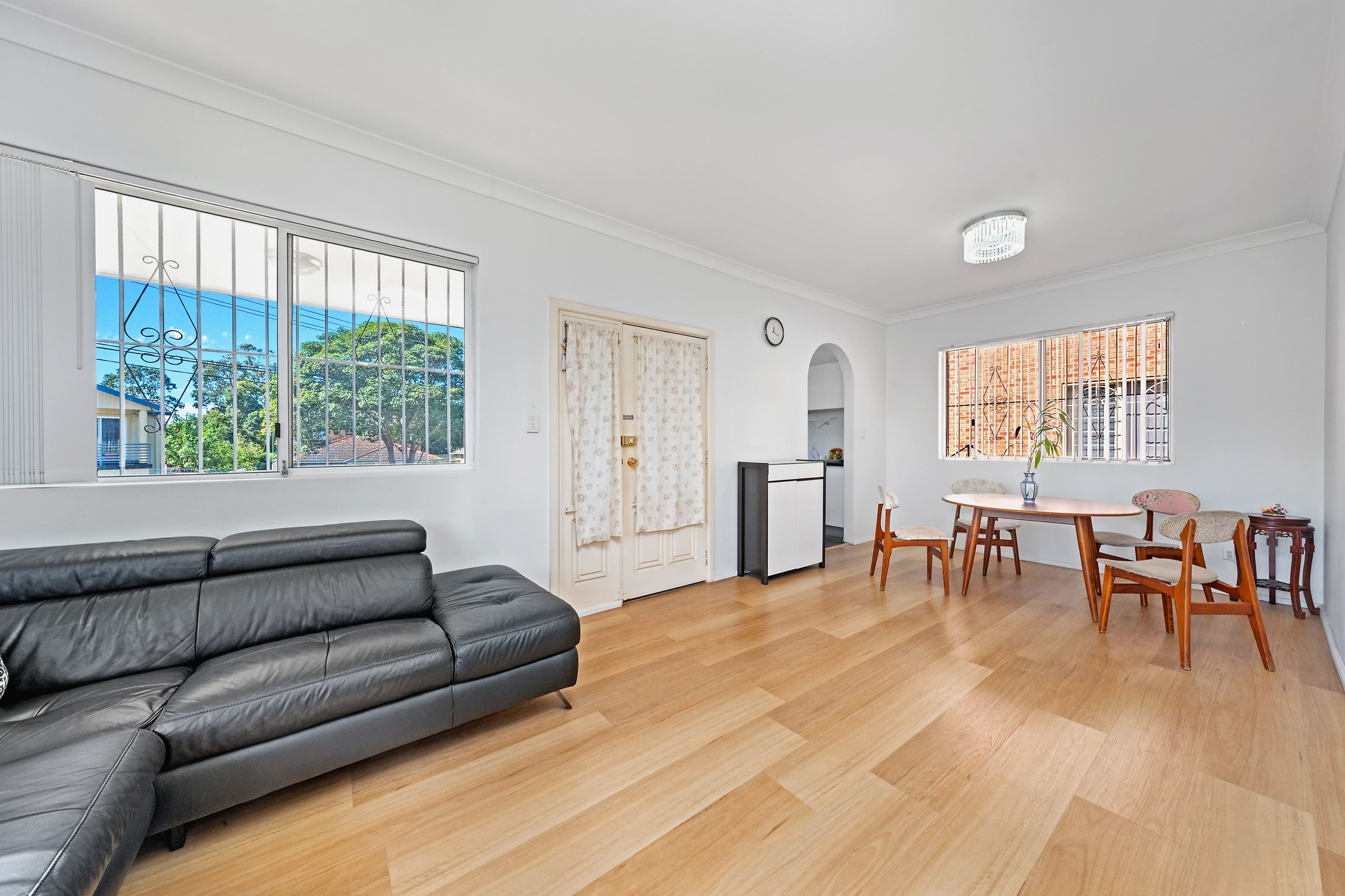 1 Thomas Street, Hurstville NSW 2220, Hurstville - Thumbnail 2