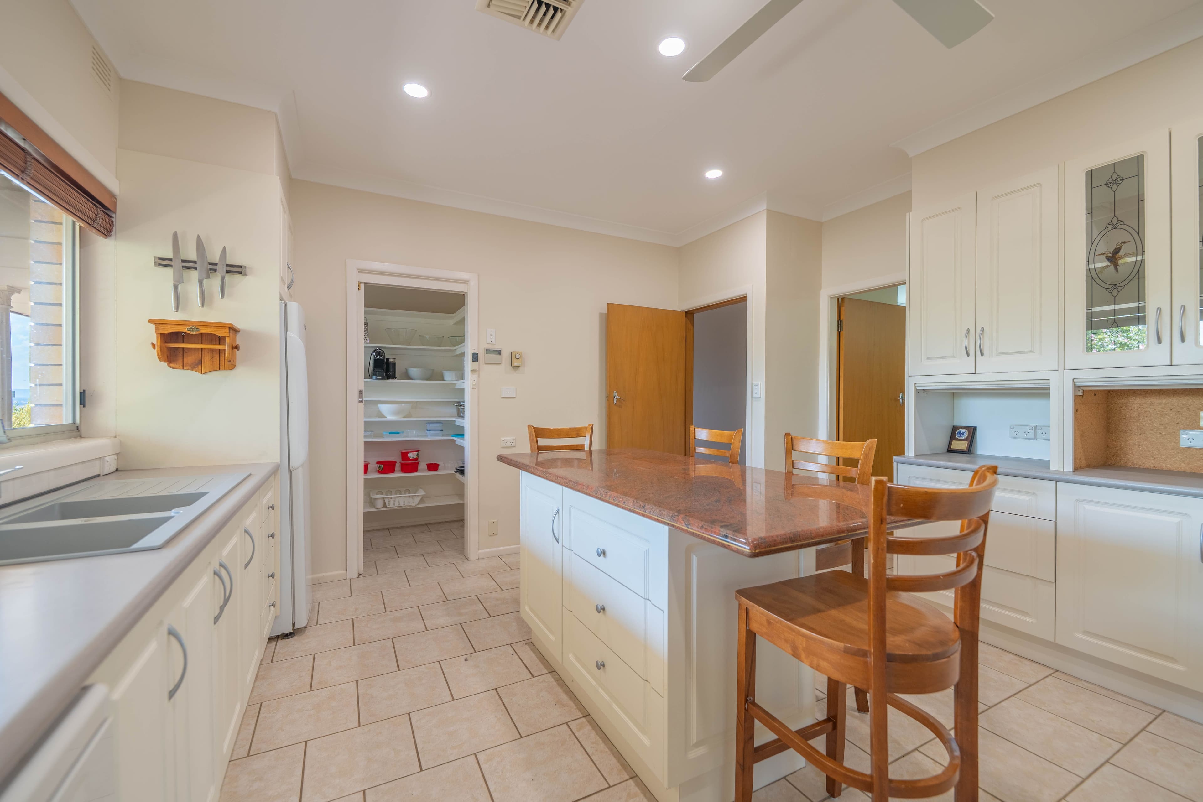 22 Mengarvie Road, Parkes NSW 2870, Parkes - Thumbnail 3