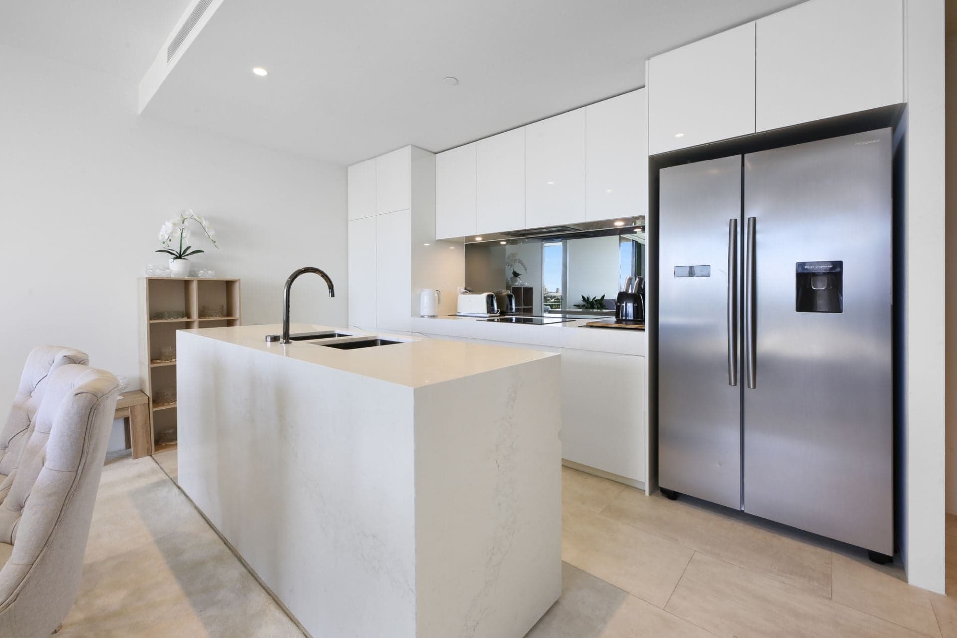1605/2 The Lanes Boulevard, Mermaid Waters, Mermaid Waters - Thumbnail 7