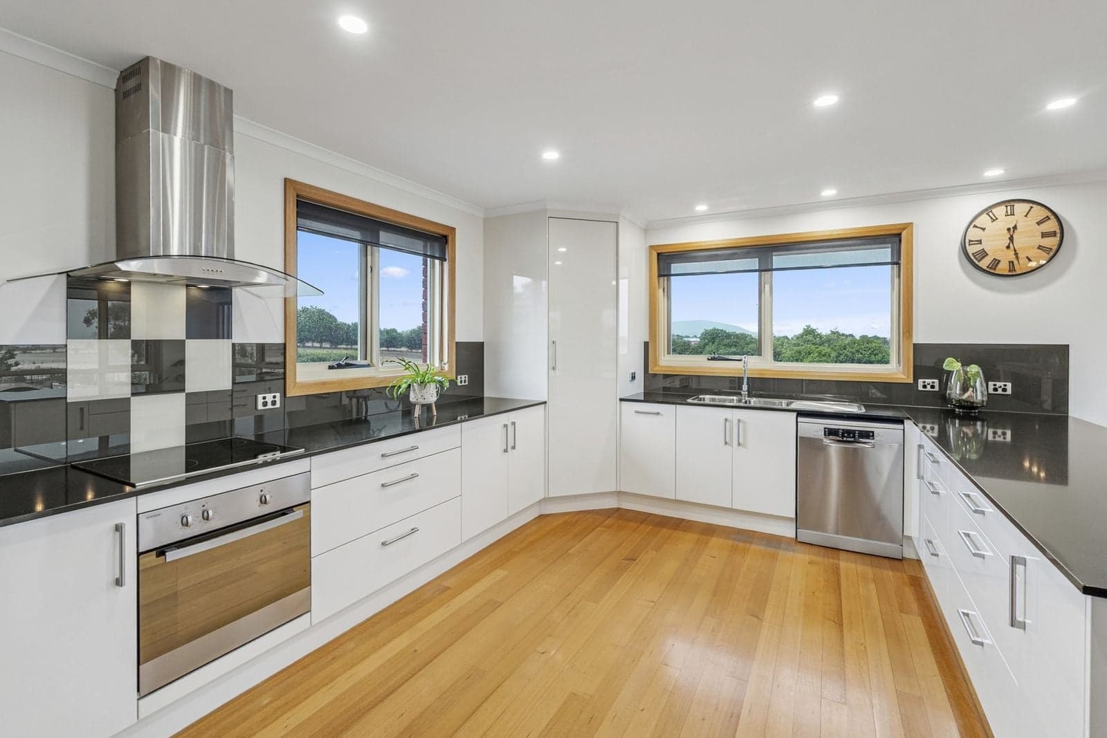 23 Starlight Drive, Cambridge, Cambridge - Thumbnail 7