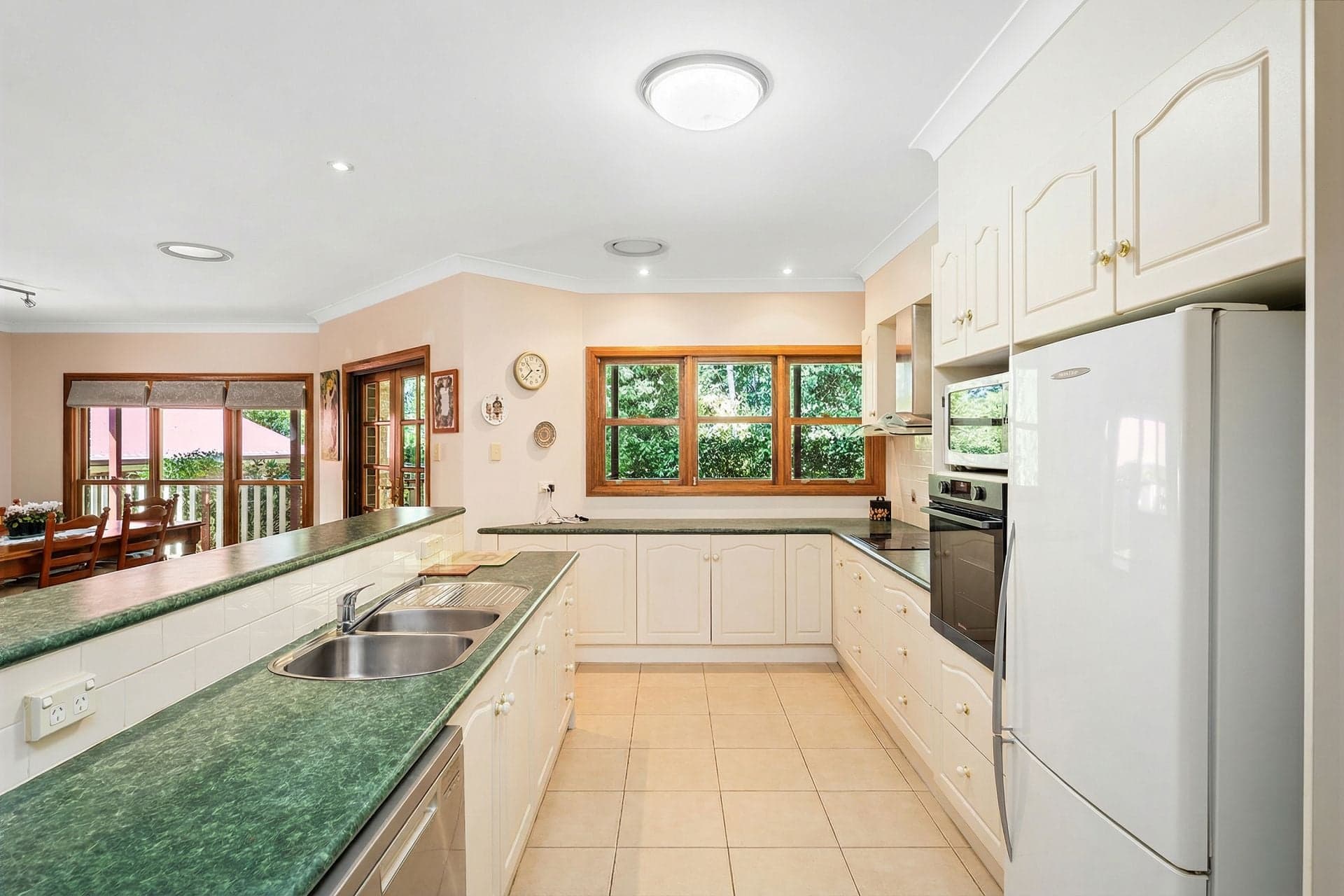 35 Hillgrove Close, Ourimbah, Ourimbah - Thumbnail 4