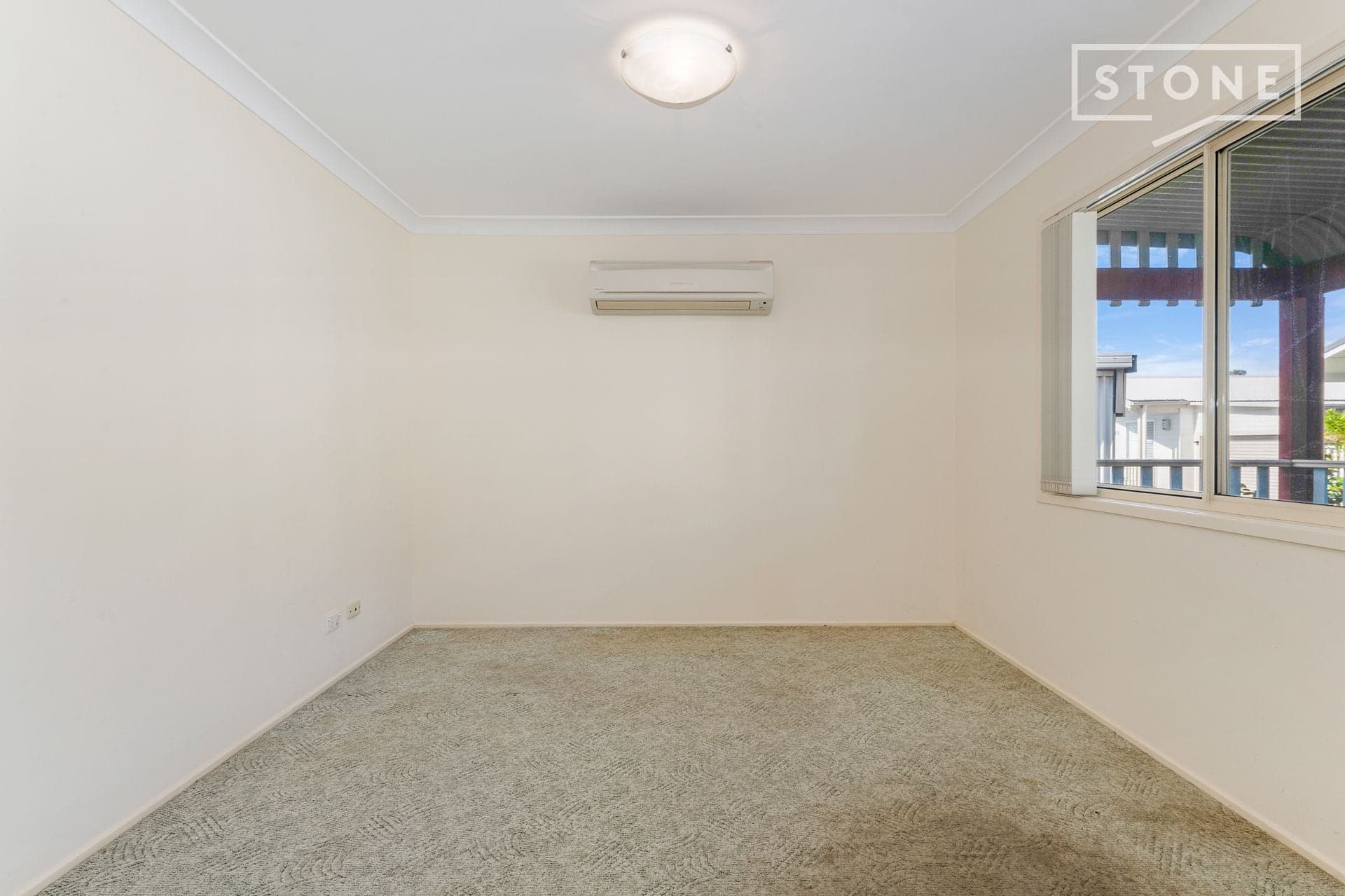 12/56 Carrs Road, Neath, Neath - Image 1