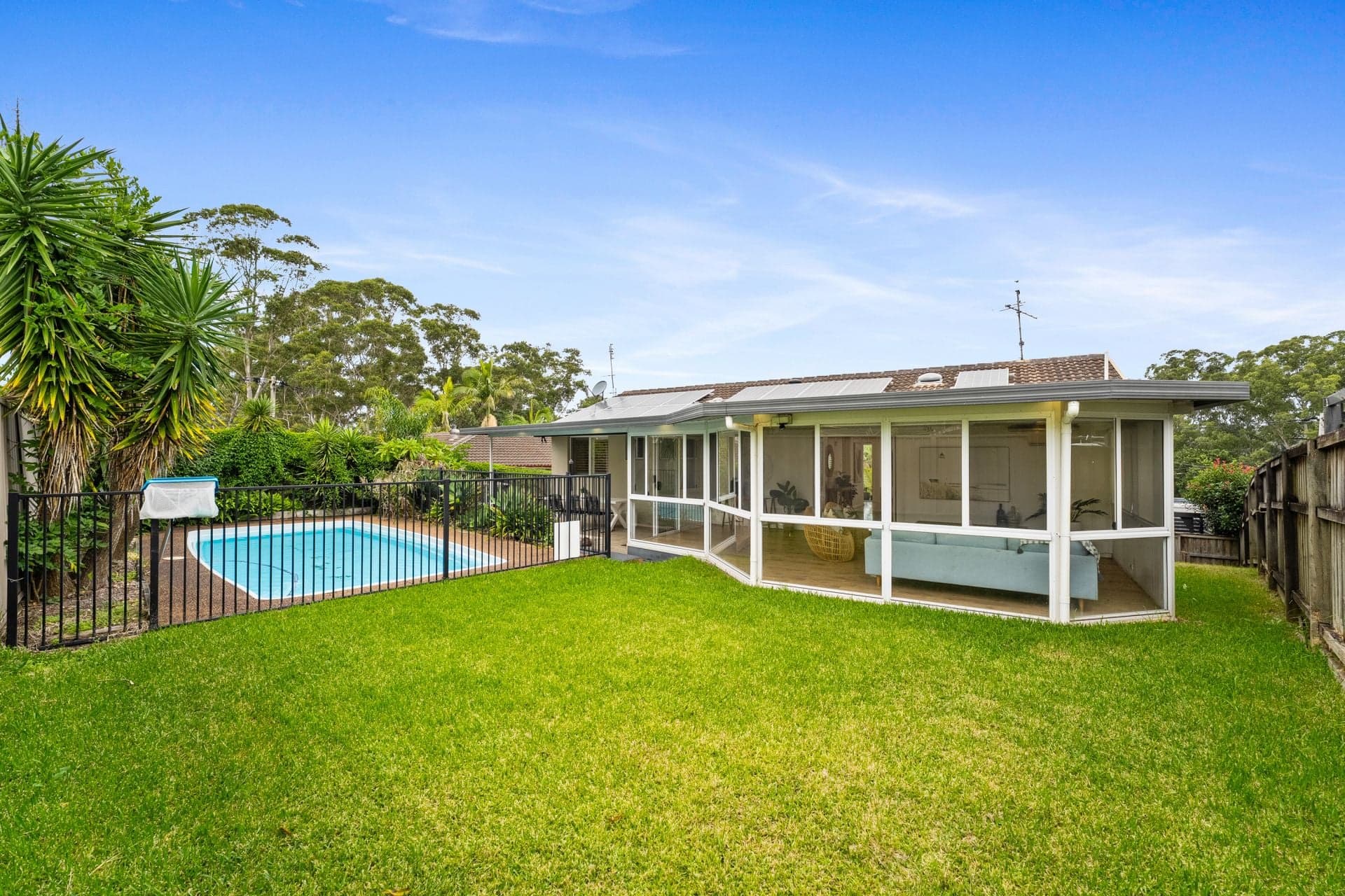 12 Dora Street, Lisarow, Lisarow - Image 1