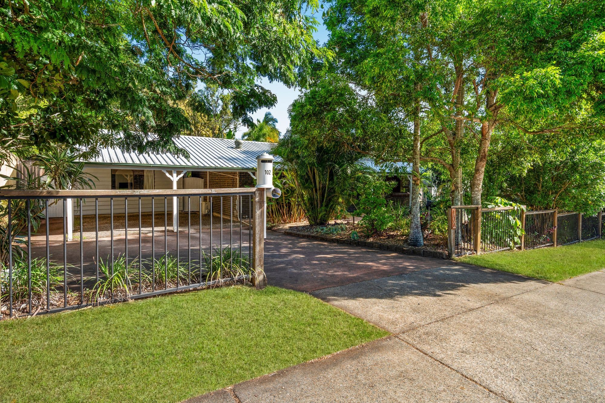 102 Lyndale Street, Daisy Hill QLD 4127, Daisy Hill - Image 1