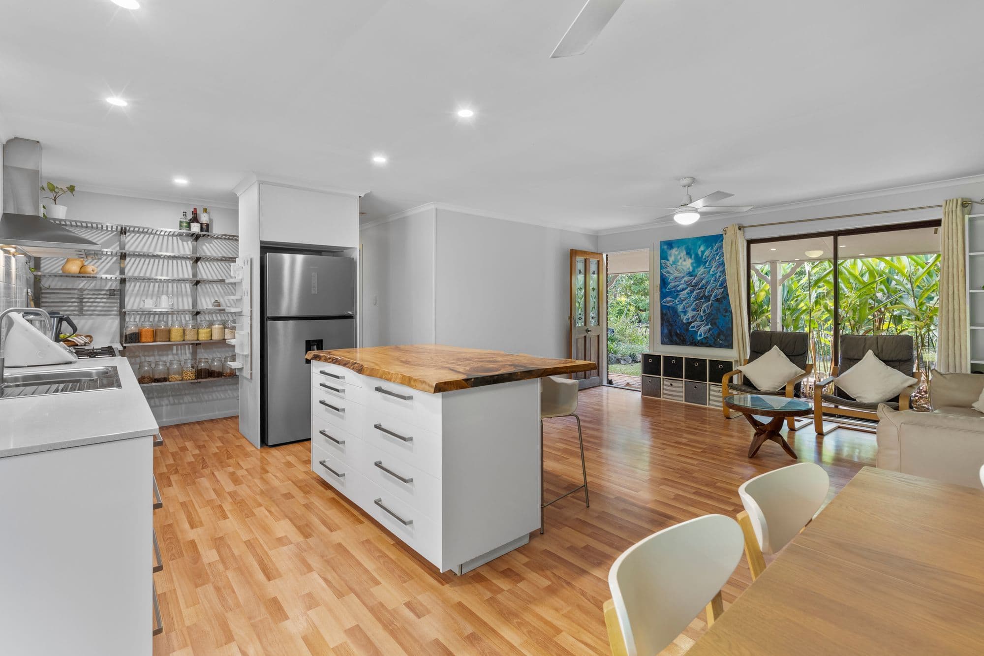 102 Lyndale Street, Daisy Hill QLD 4127, Daisy Hill - Thumbnail 4