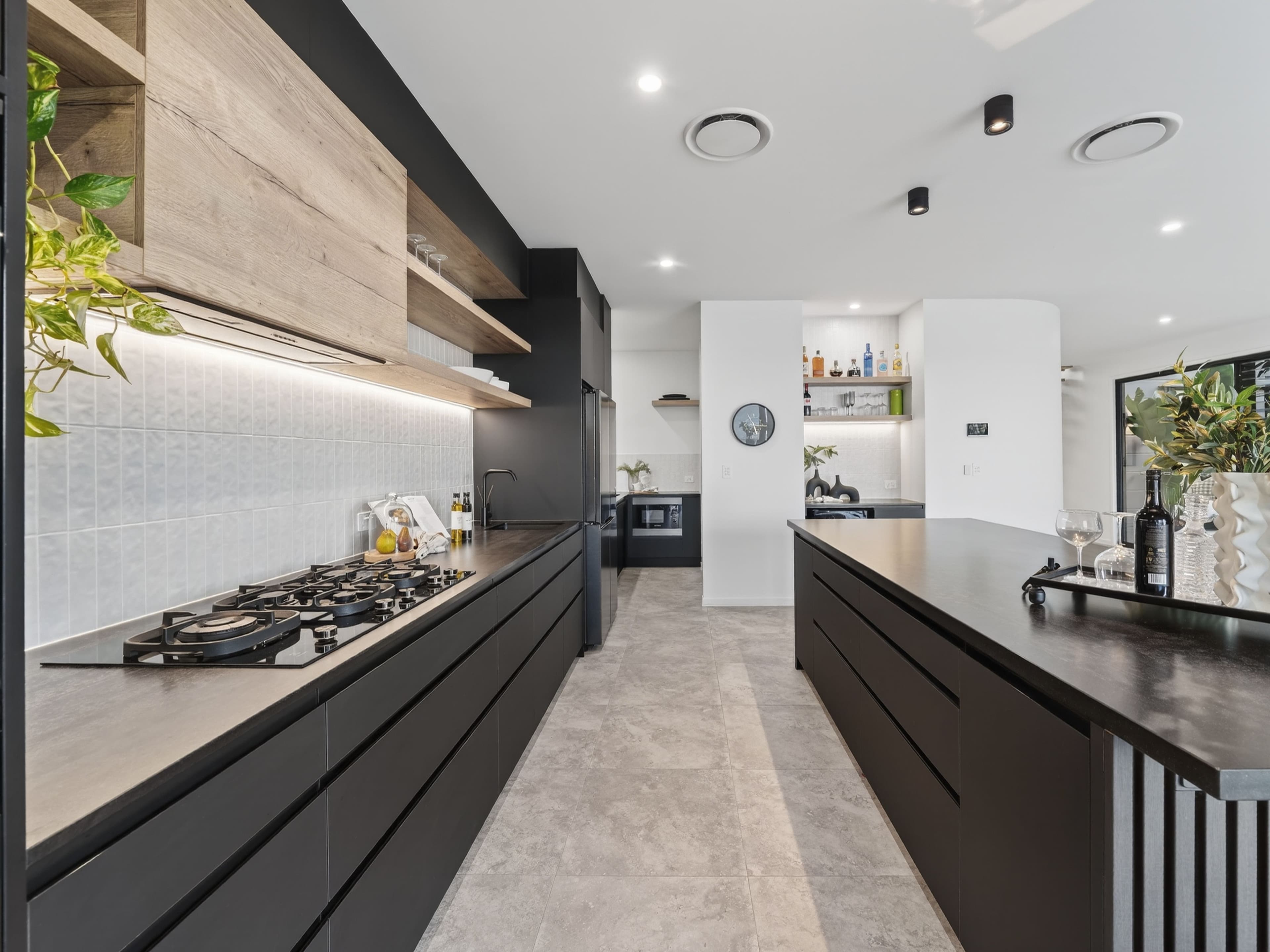 166 Coolum Parade, Newport QLD 4020, Newport - Thumbnail 5