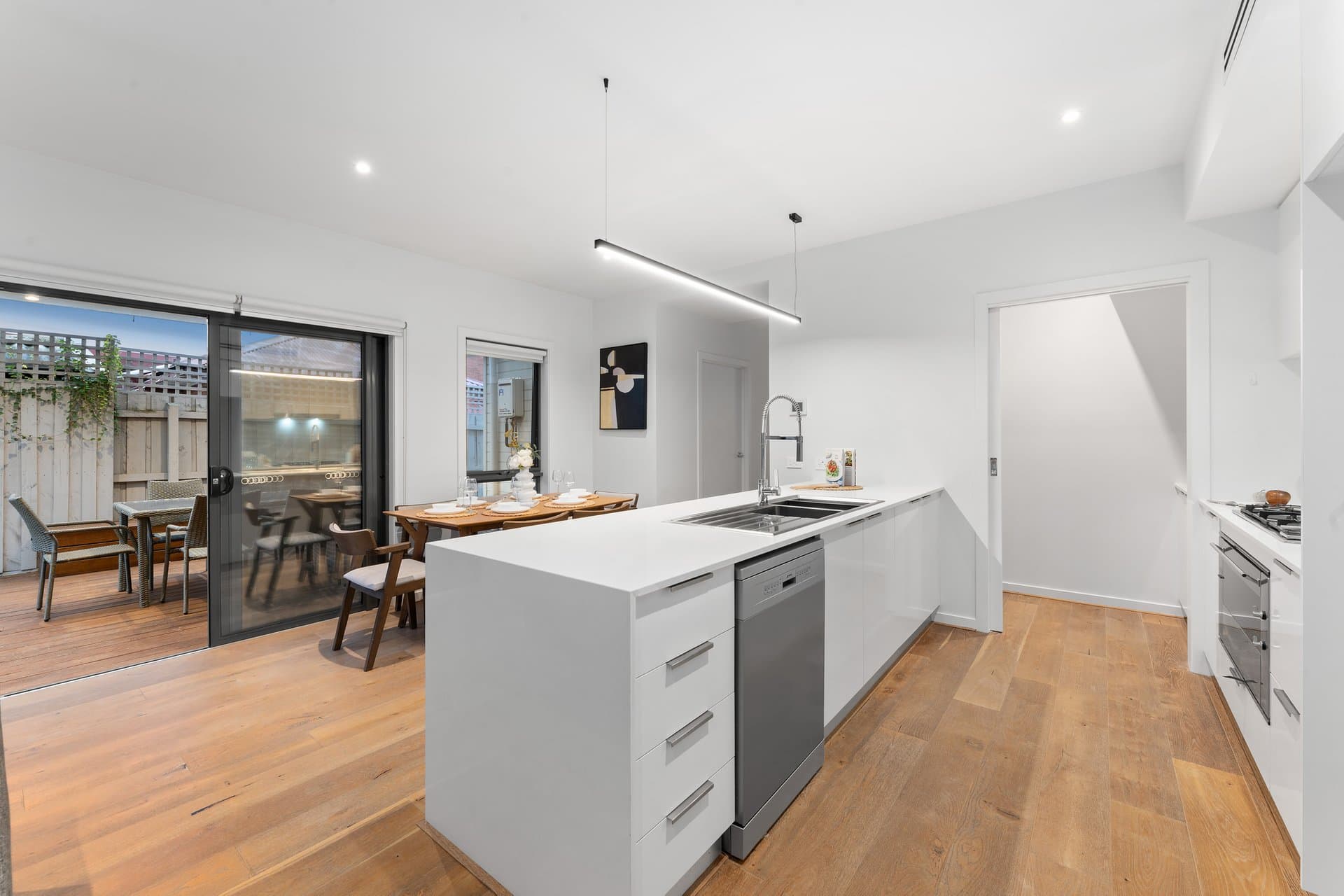 32 Miller Street, Heidelberg Heights - Thumbnail 6