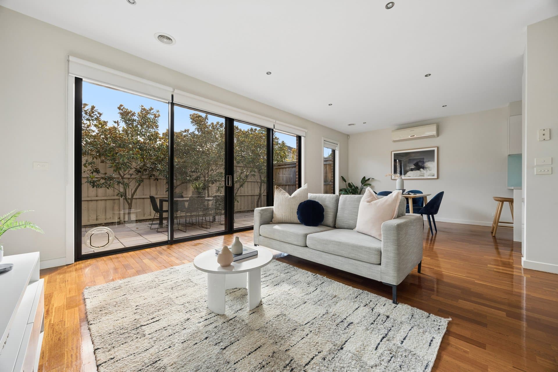 2/3 Moor Street, Bentleigh East - Thumbnail 2