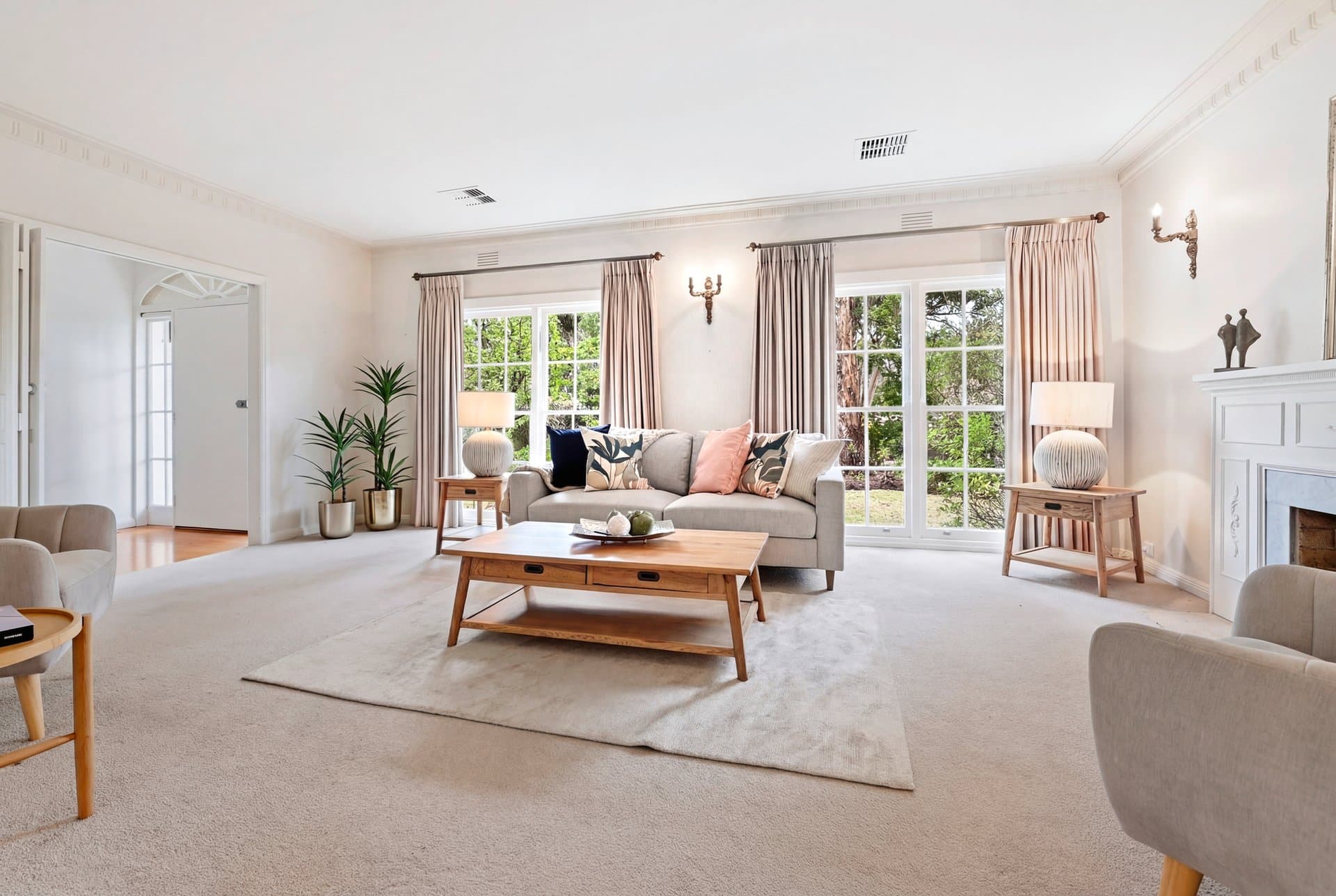 27 Naughton Grove, Blackburn - Thumbnail 2
