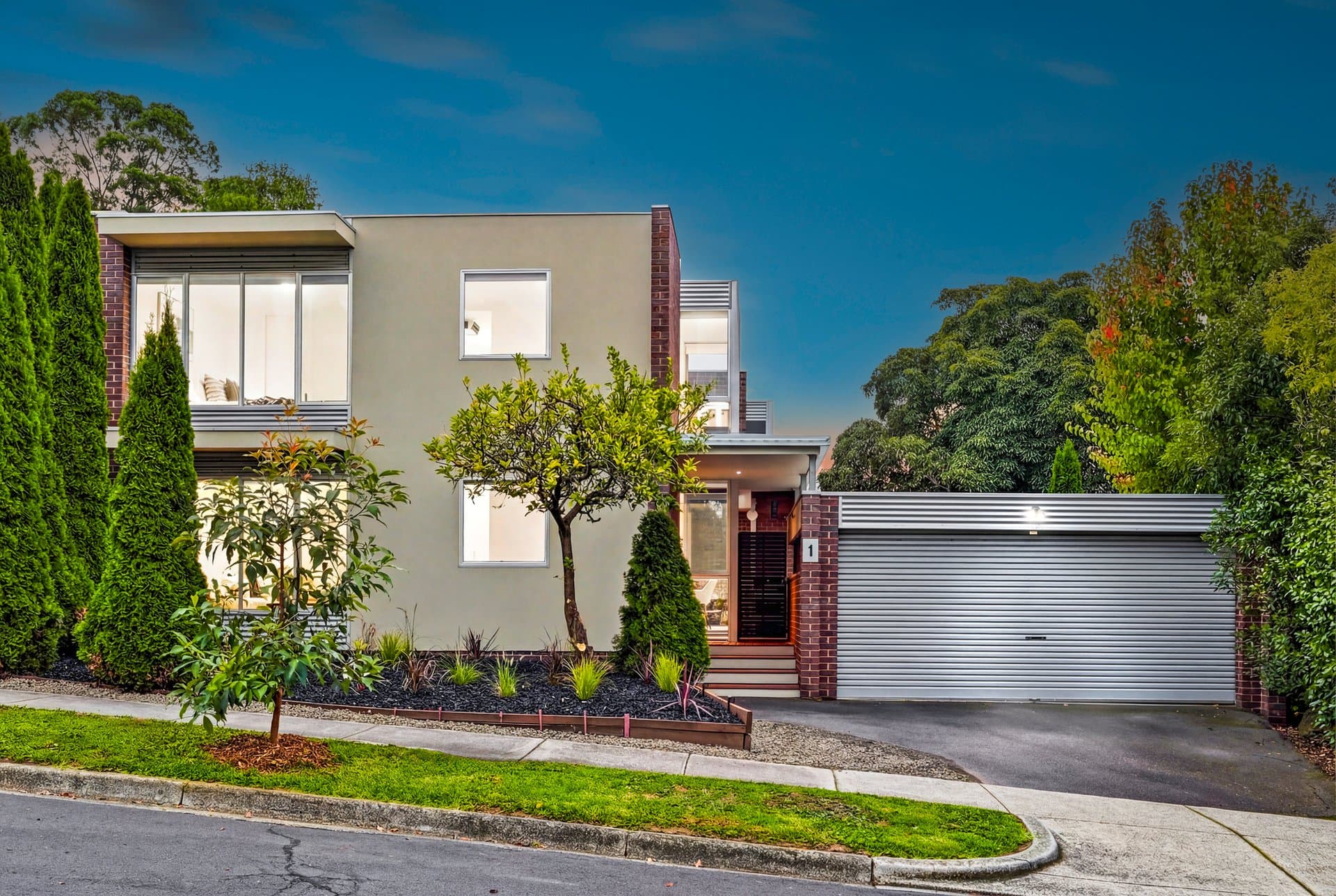 1/30 Warnes Road, Mitcham - Image 1