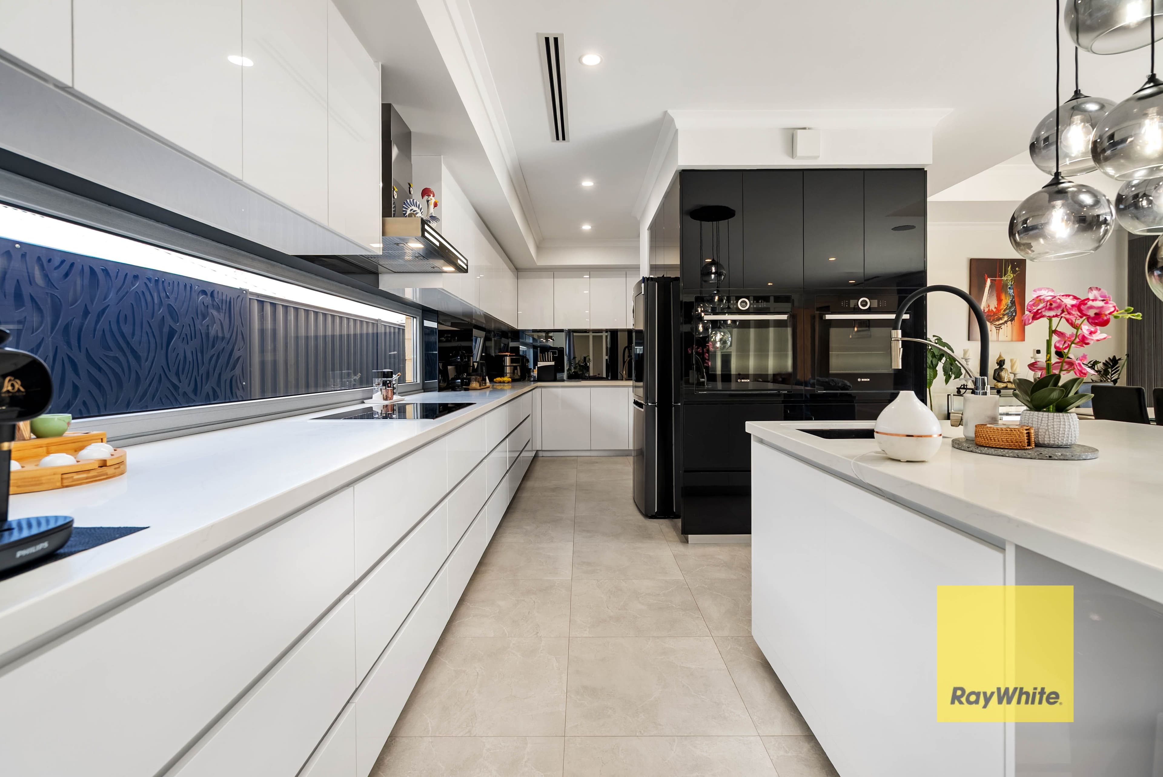 115 Turquoise Boulevard, TREEBY WA 6164, Treeby - Thumbnail 5