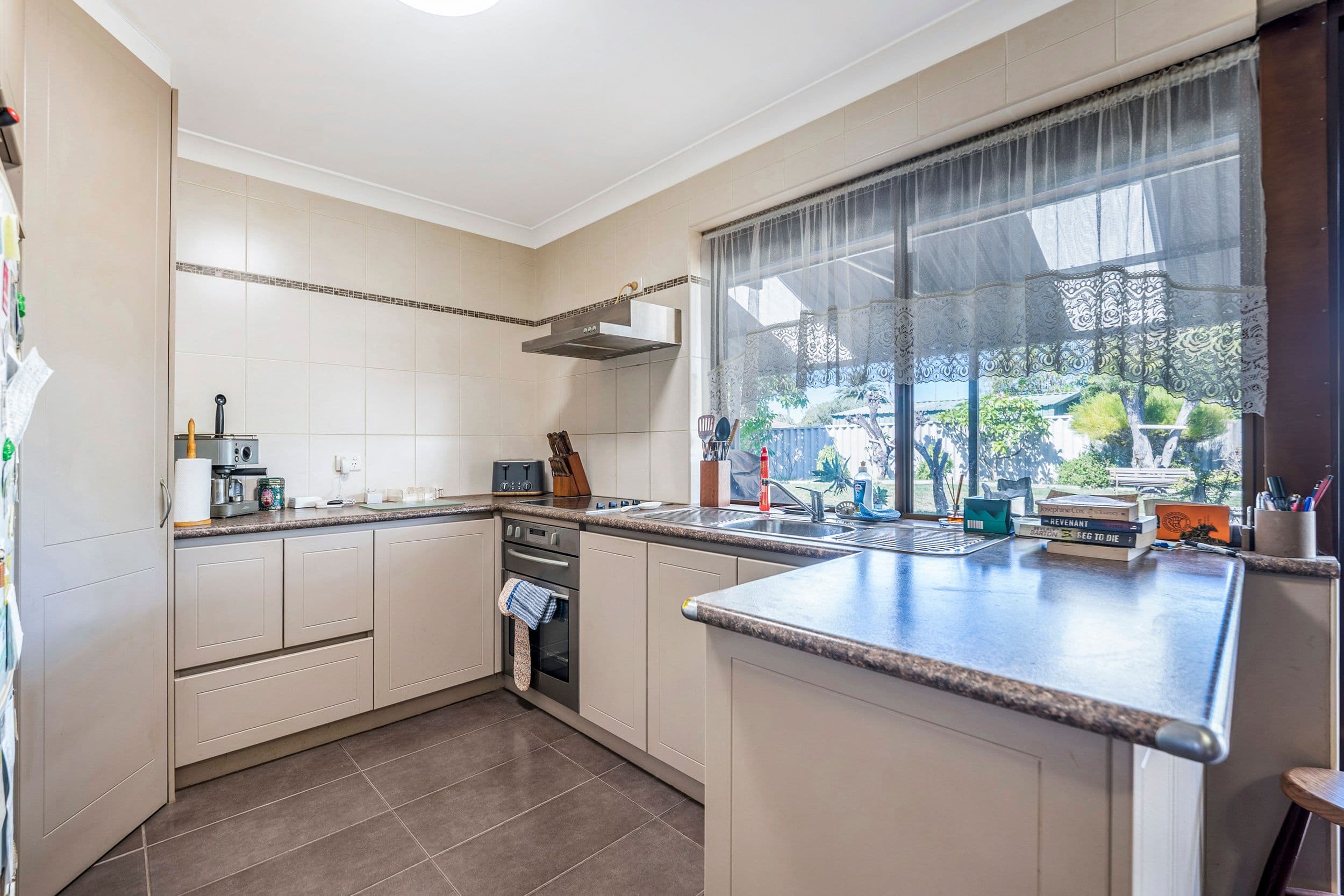 4 Merlin Street, Rockingham WA 6168, Rockingham - Thumbnail 7