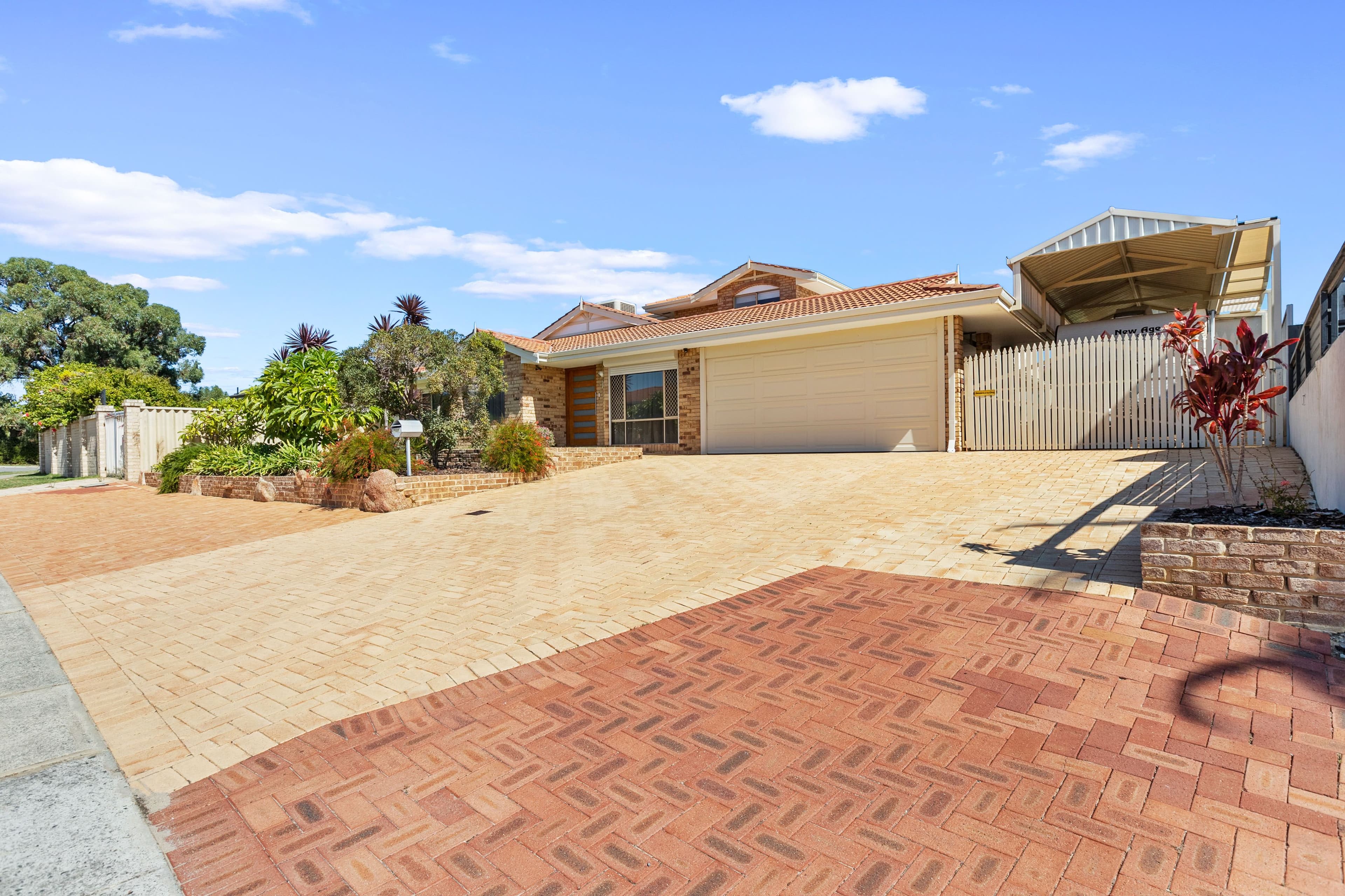 89 Constellation Drive, Ocean Reef WA 6027, Ocean Reef - Thumbnail 2