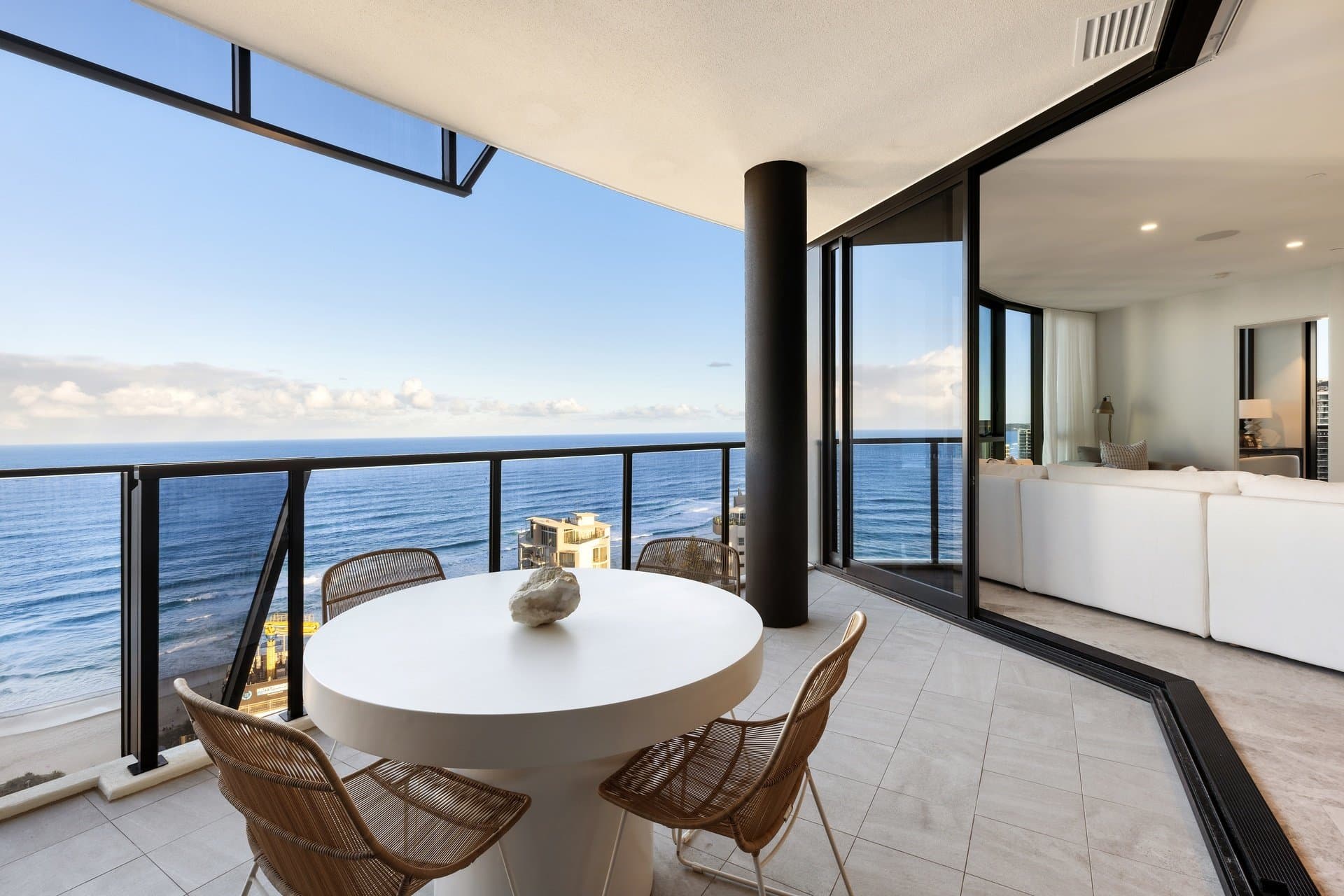 2302/10-12 First Avenue, Broadbeach - Thumbnail 3