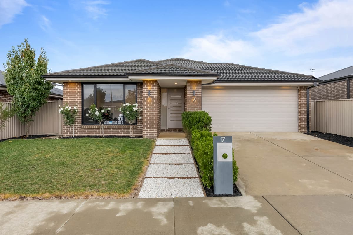 7 Red Robin Drive, Winter Valley VIC 3358, Winter Valley - Image 1