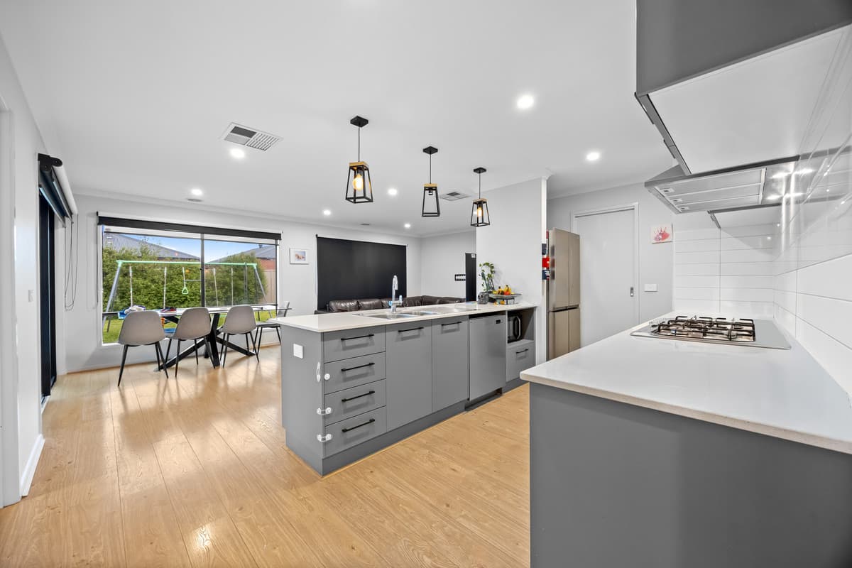 7 Red Robin Drive, Winter Valley VIC 3358, Winter Valley - Thumbnail 6