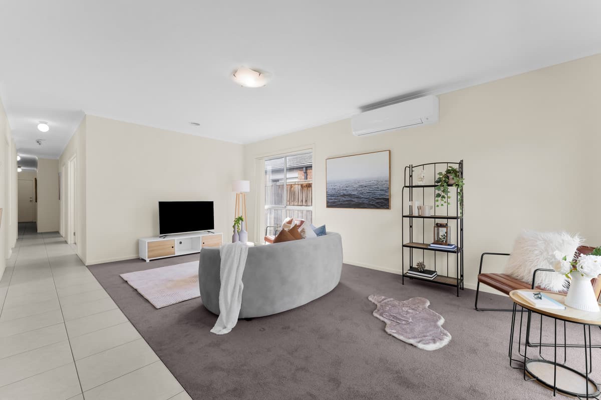 12 Young Street, Pakenham VIC 3810, Pakenham - Thumbnail 8