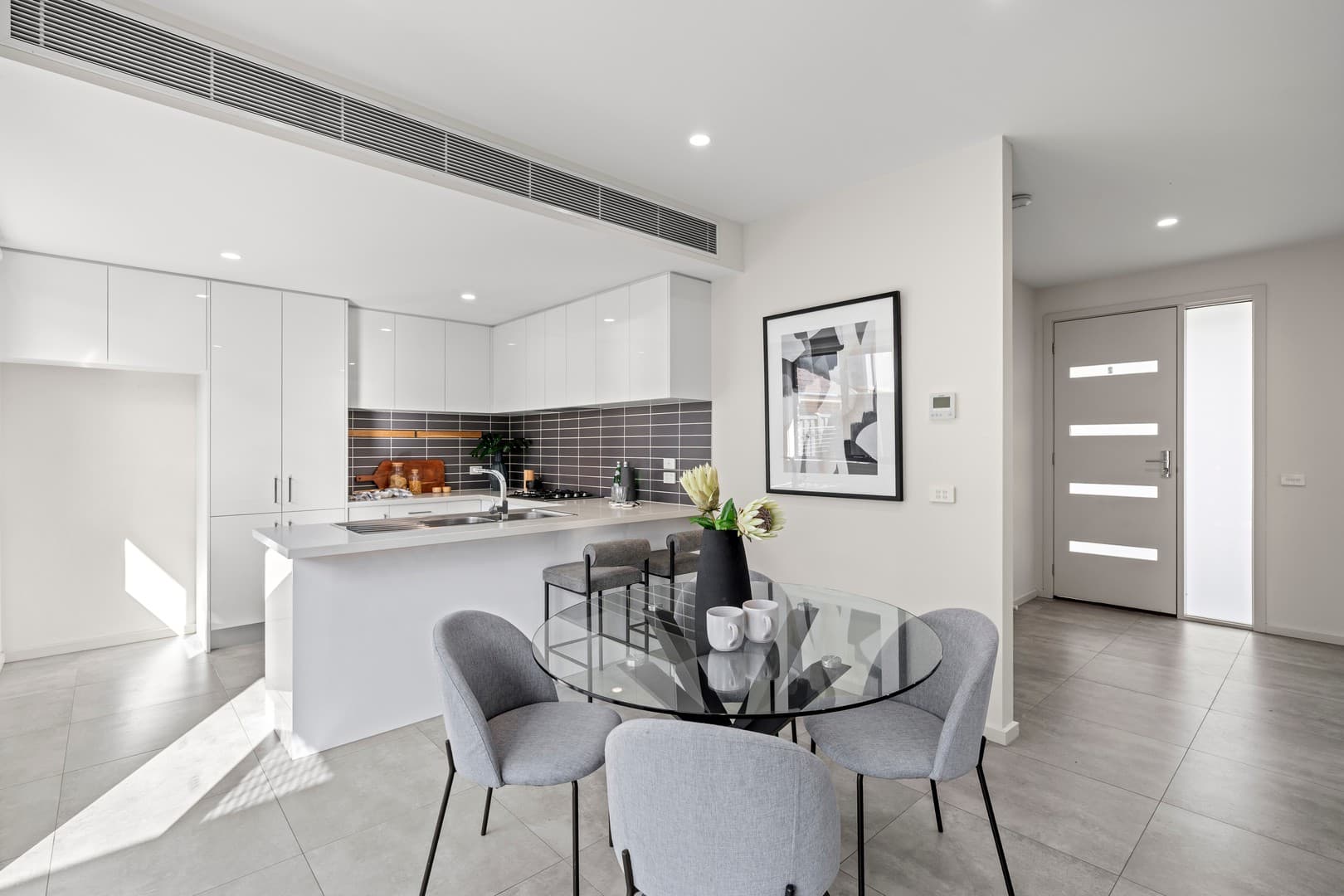 2/70 King Street, Airport West, VIC 3042, Airport West - Thumbnail 5
