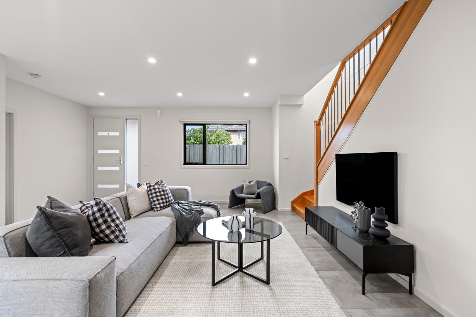2/70 King Street, Airport West, VIC 3042, Airport West - Thumbnail 6