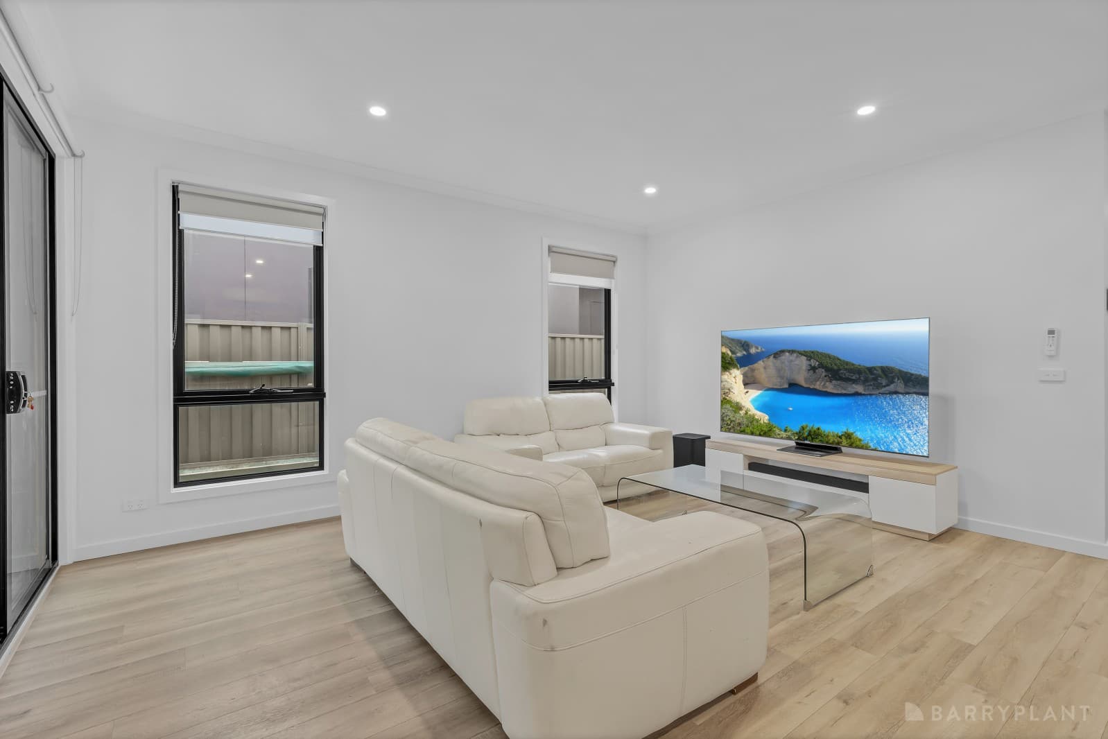 20 Ficifolia Drive, Doveton, VIC 3177, Doveton - Thumbnail 2