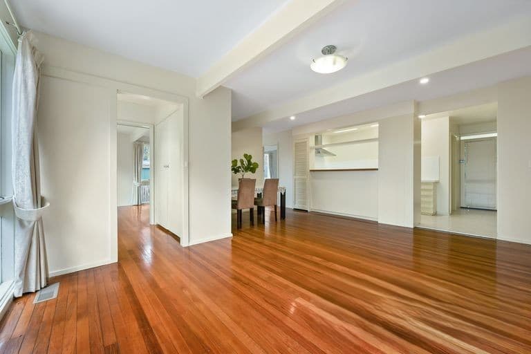 44 Caithness Crescent, Glen Waverley, VIC 3150, Glen Waverley - Thumbnail 3