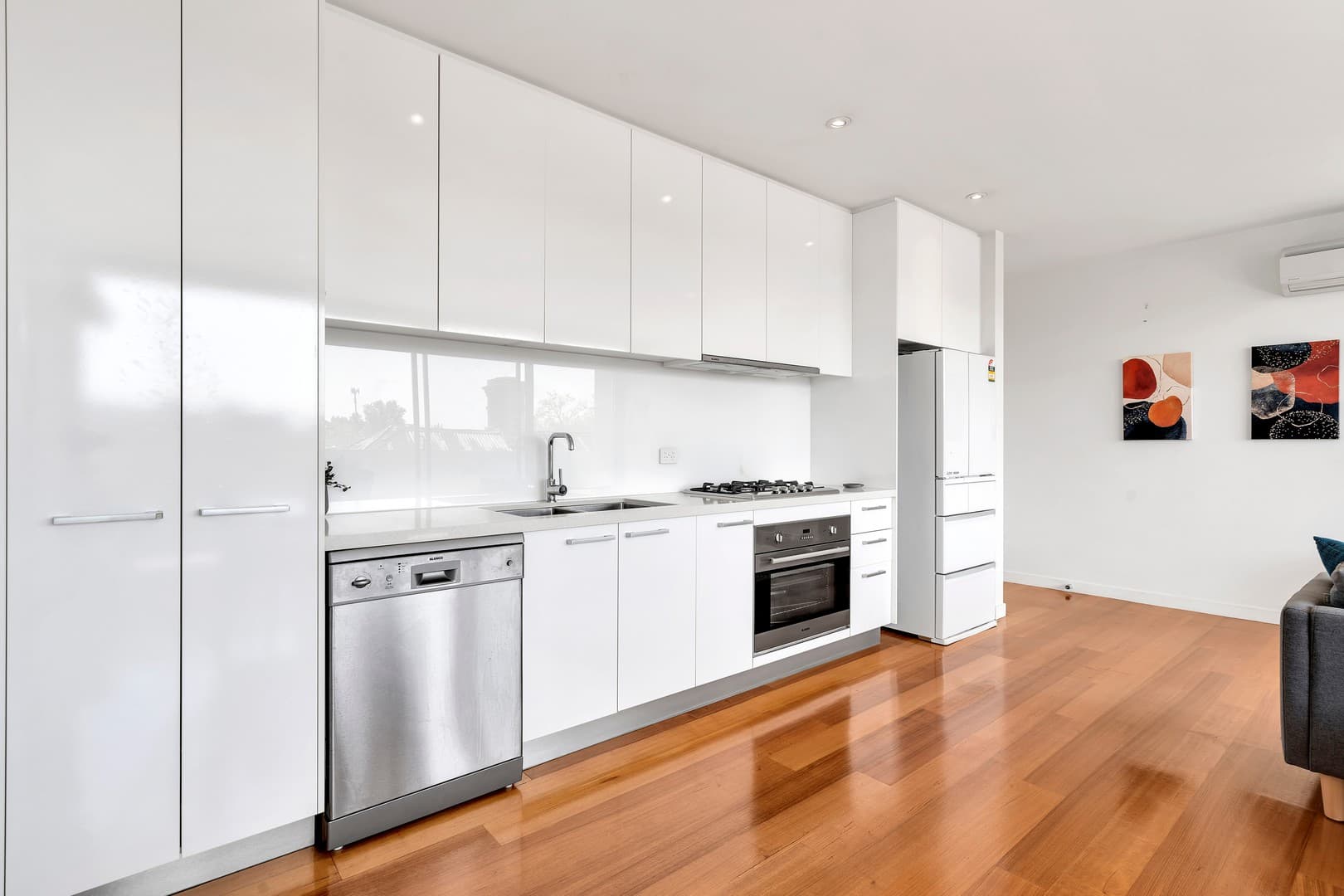 13/32 Napier Street, Essendon, VIC 3040, Essendon - Thumbnail 4