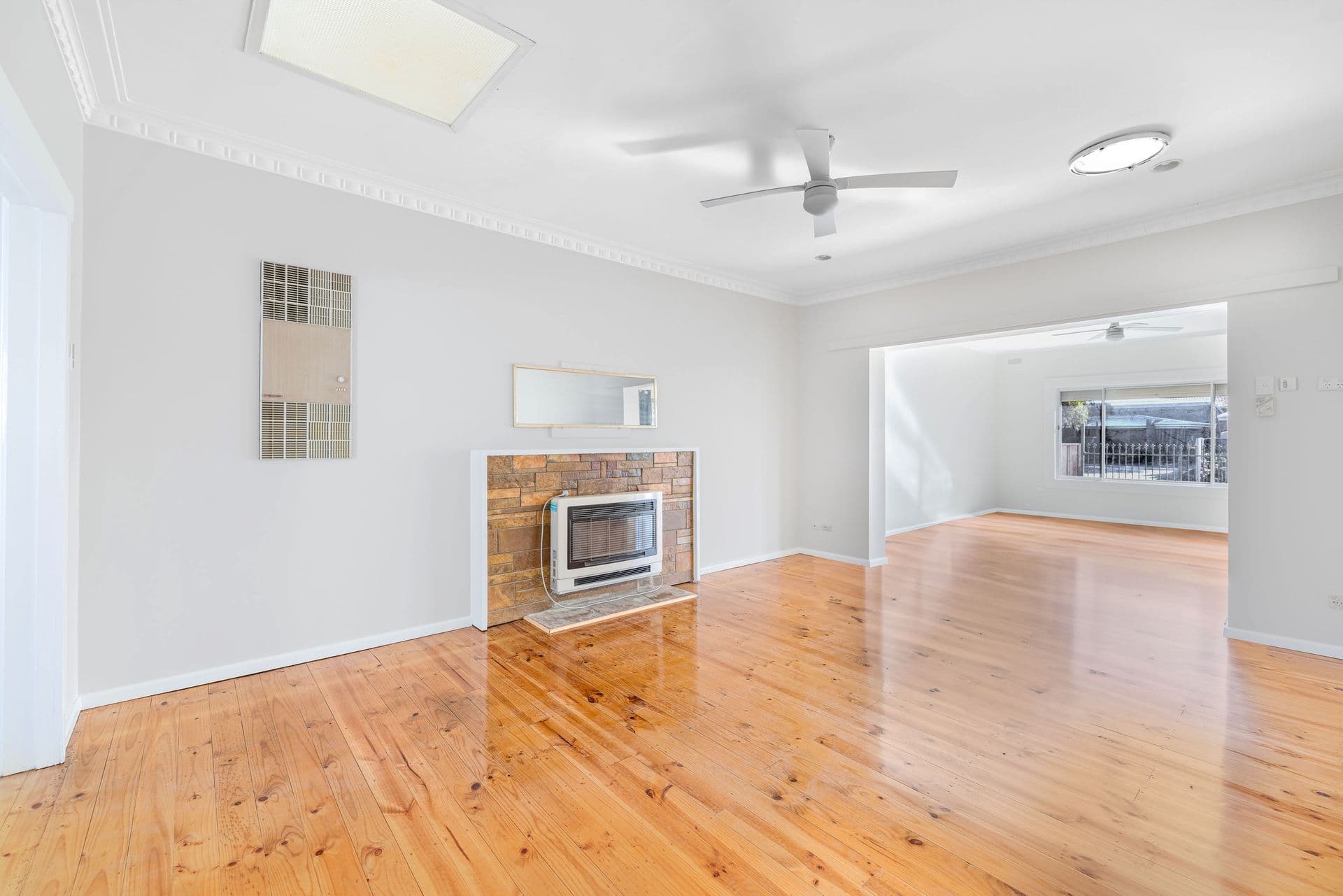 28 Pine Street, Echuca, VIC, 3564, Echuca - Thumbnail 4