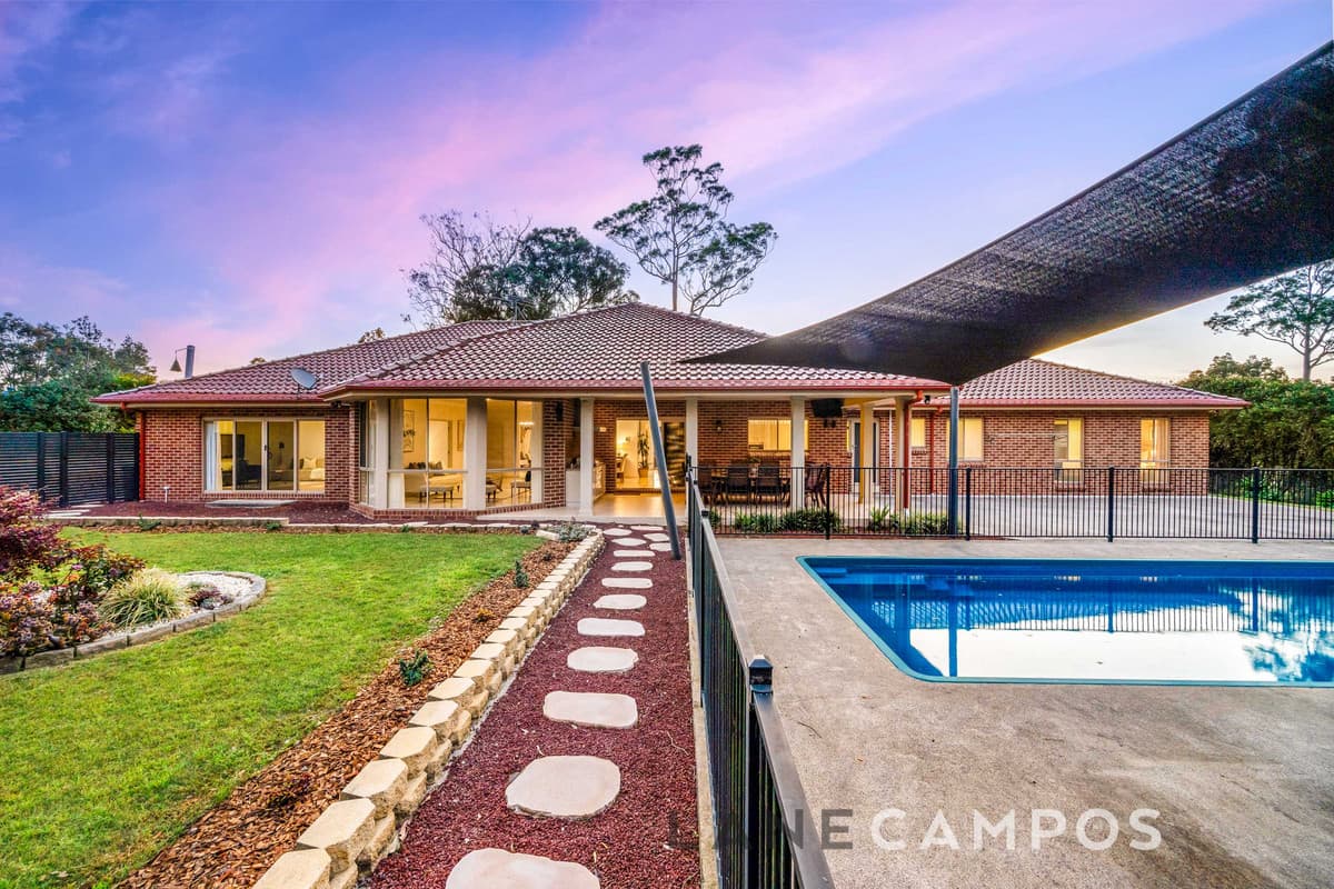 27 Woodlands Drive, Thornton NSW 2322, Thornton - Thumbnail 2