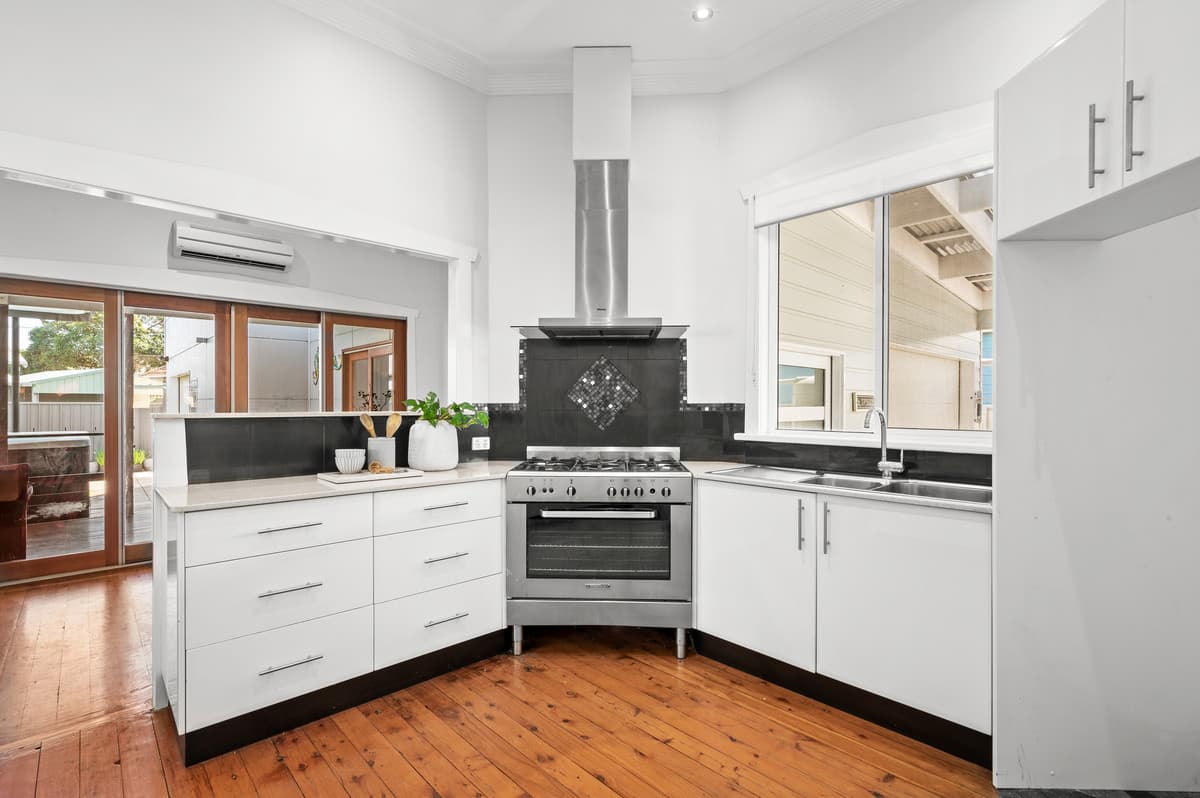 9 Hart Street, Mayfield NSW 2304, Mayfield - Thumbnail 5