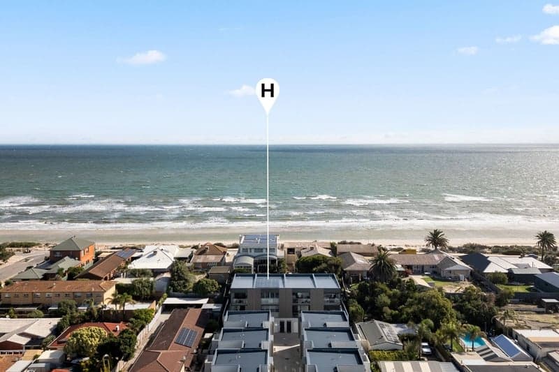 10/319 Military Road, Semaphore Park - Image 1